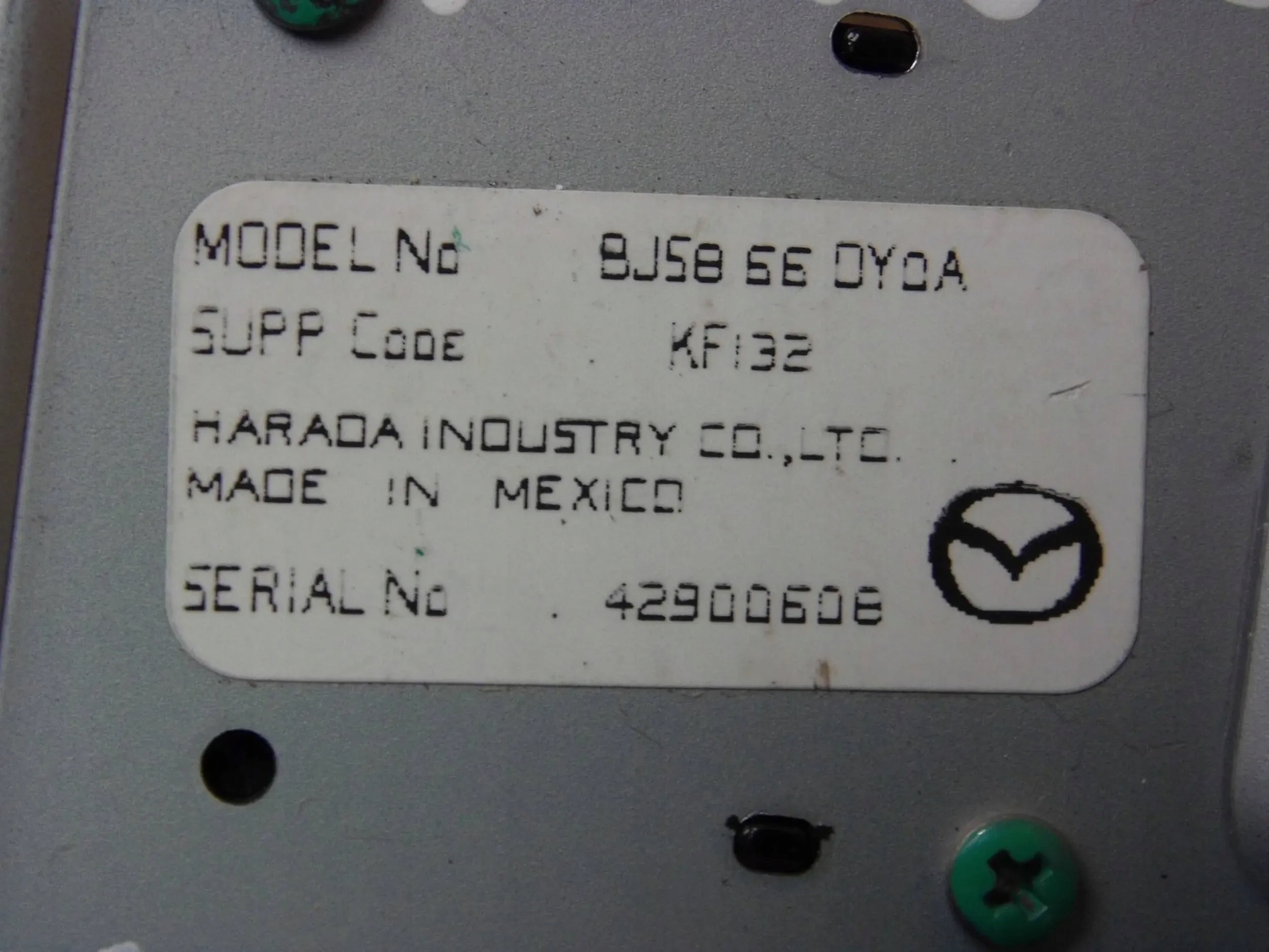 Mazda 3 III BM control unit module anteny radia BJ5866DY0A
