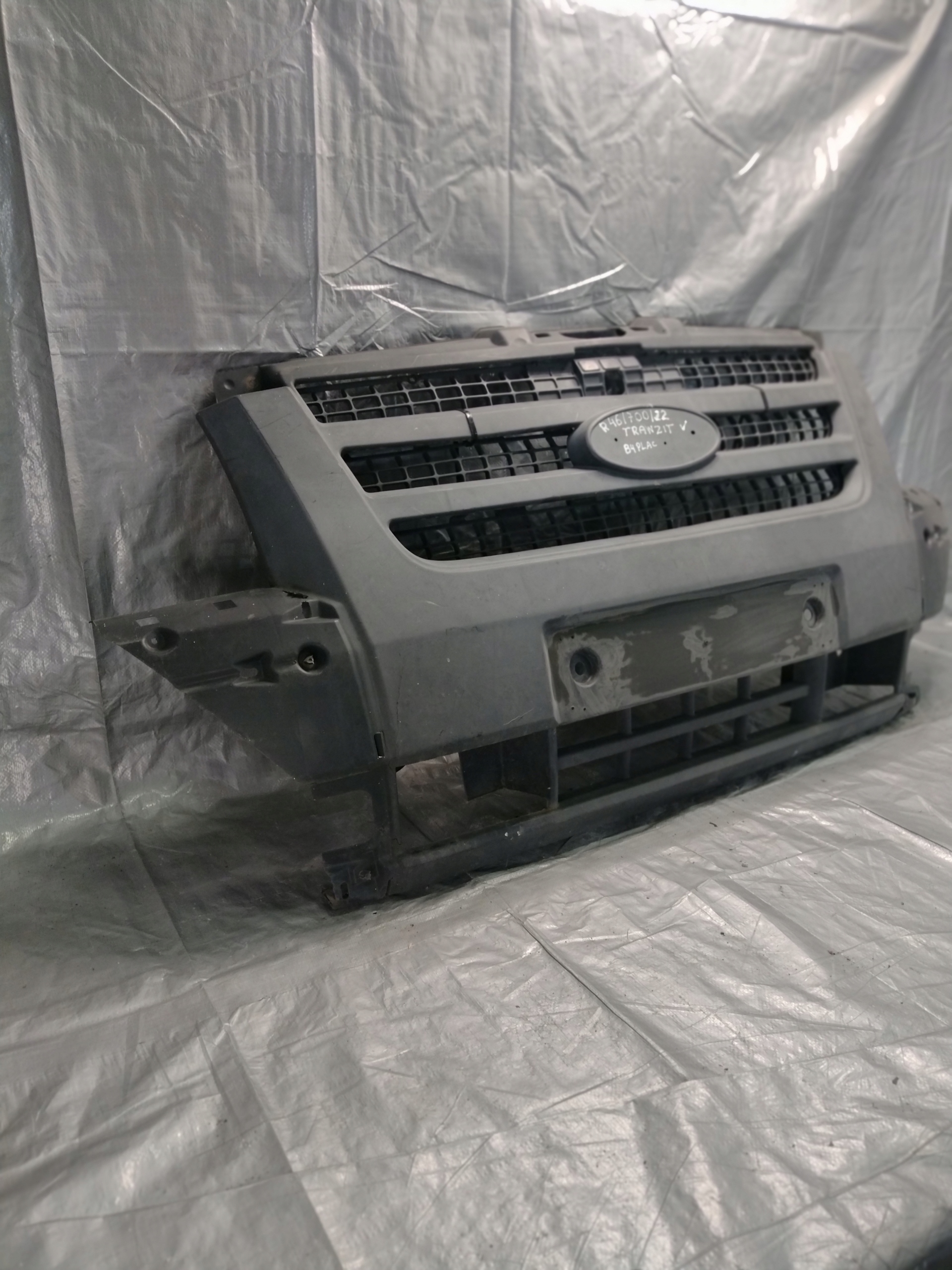 maska, maska Ford Transit 06