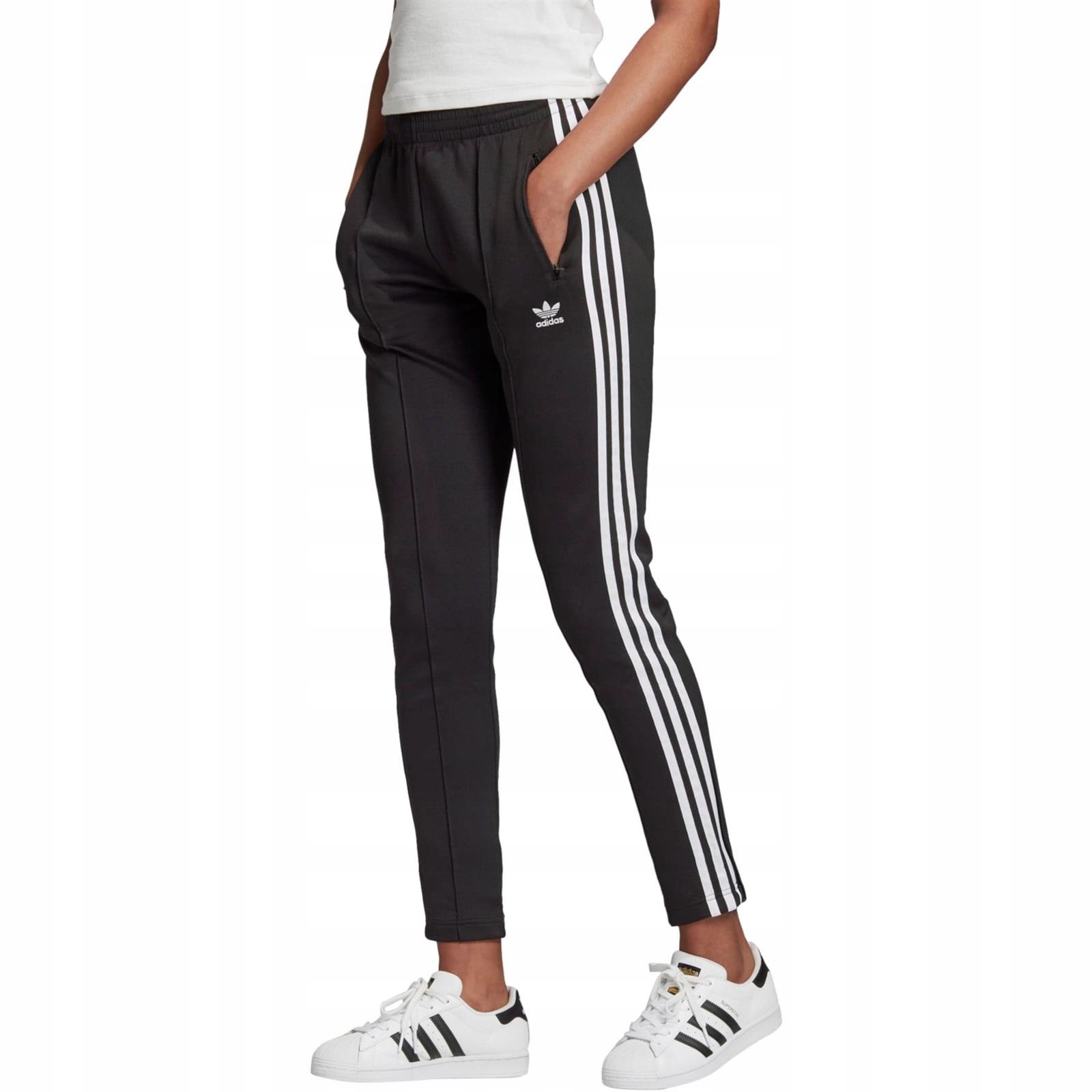 

Spodnie dresowe adidas GD2361 r. 34 czarne damskie