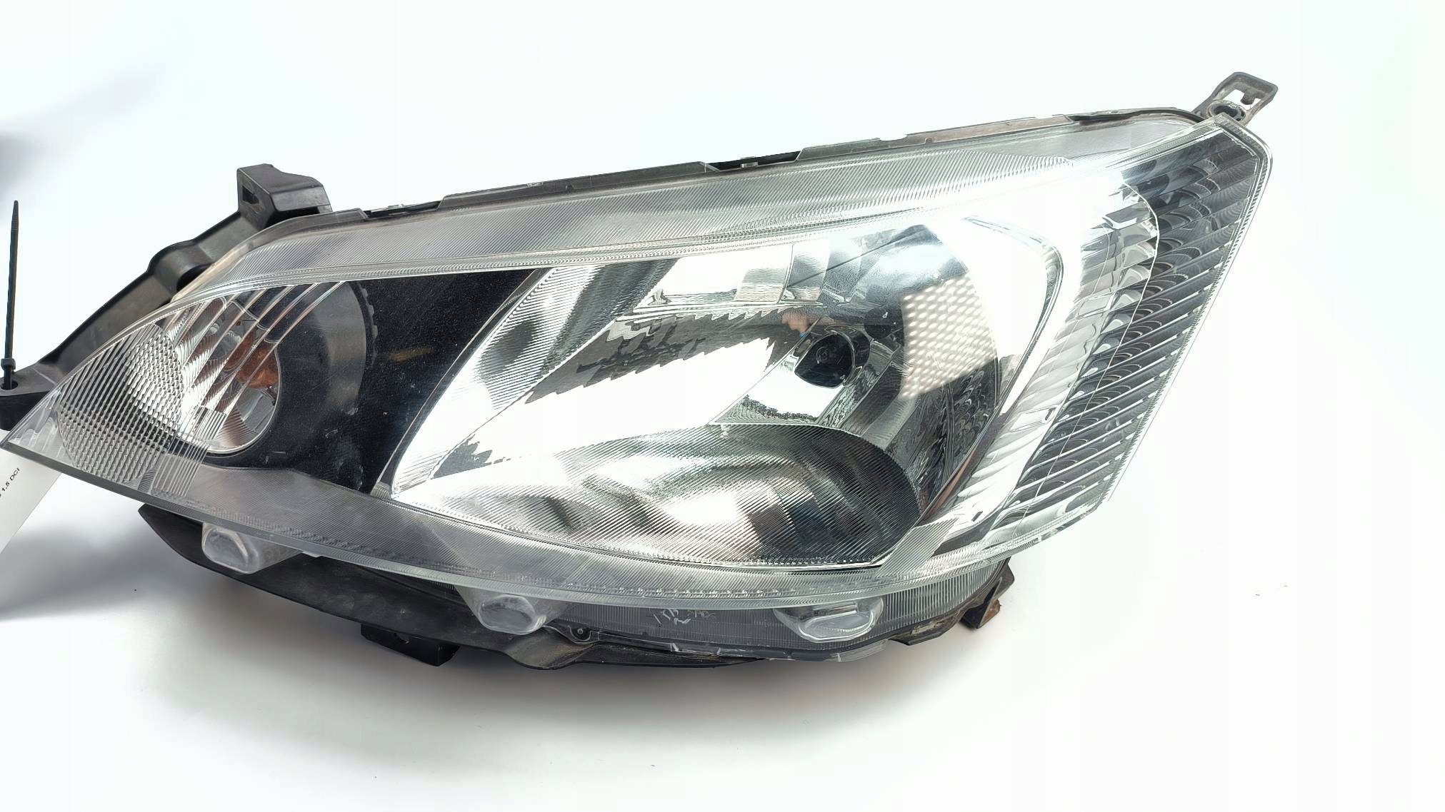 light left front NISSAN NV 200