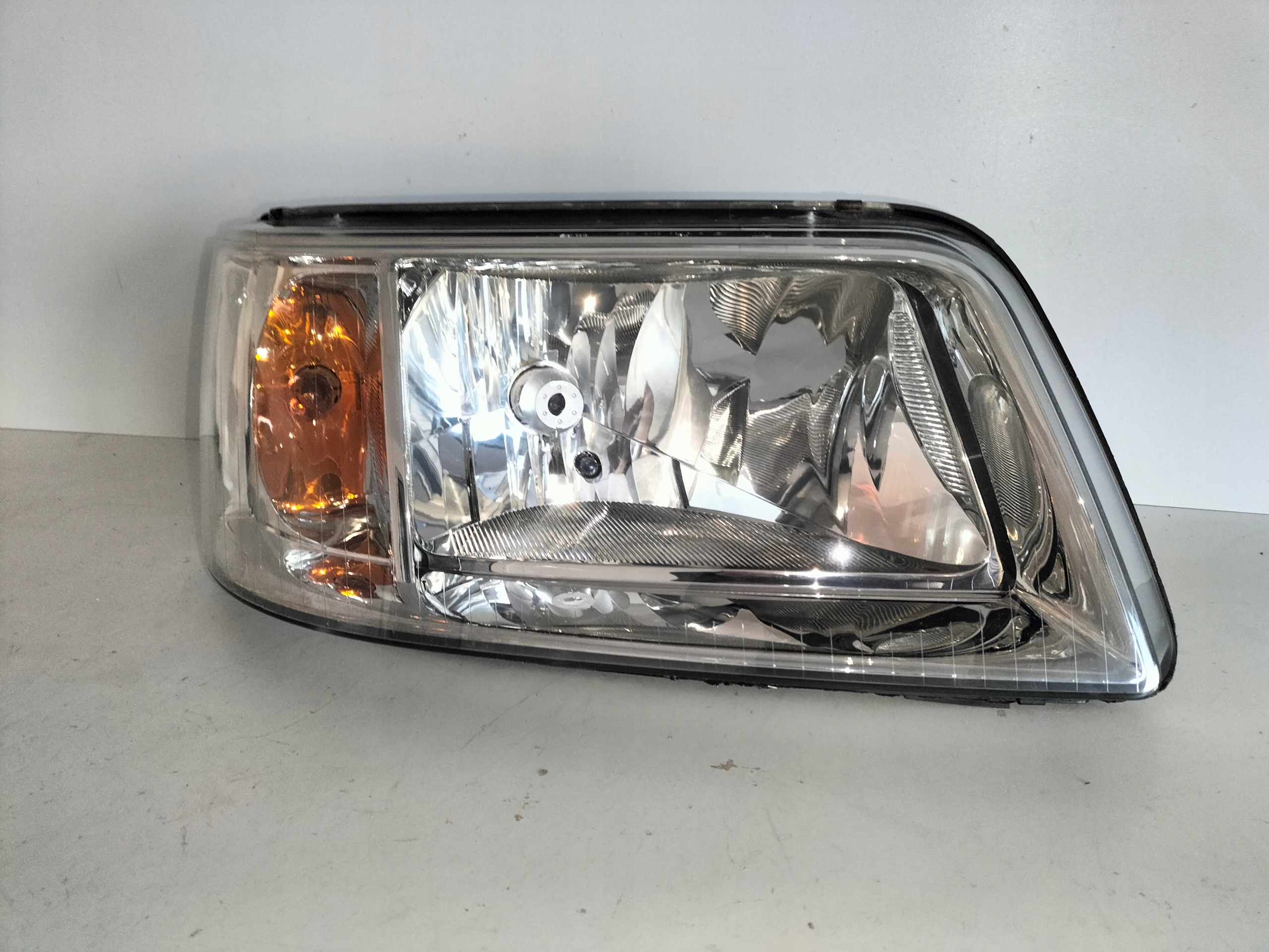 light front reflektor right VW T5 03-09