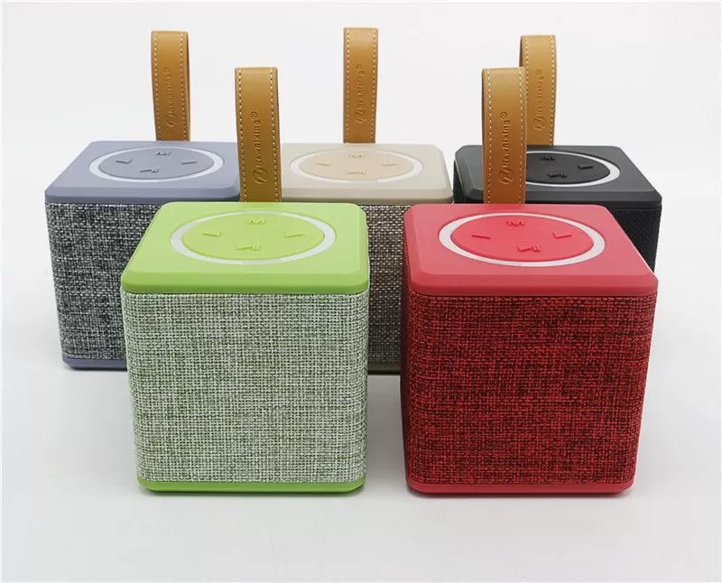 Mini Głośnik Bluetooth Design Retro Canvas Cube Czarny Marka Inna