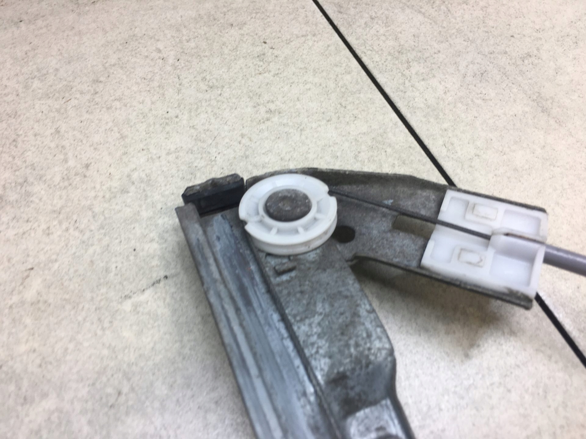 window regulator right front PEUGEOT 206 5D