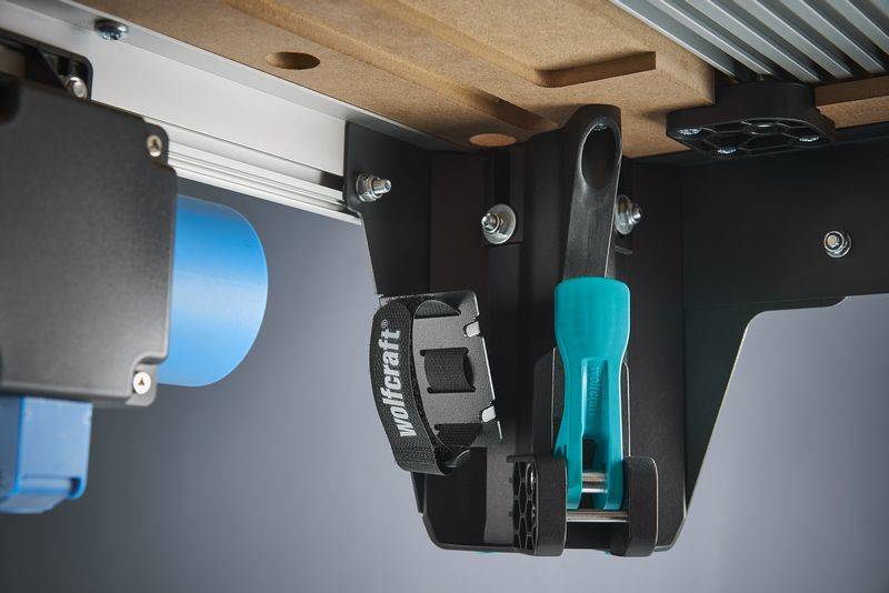 WOLFCRAFT MASTER 2200 KOMPAKTOWY STÓŁ MASZYNOWY Wysokość produktu 86 cm