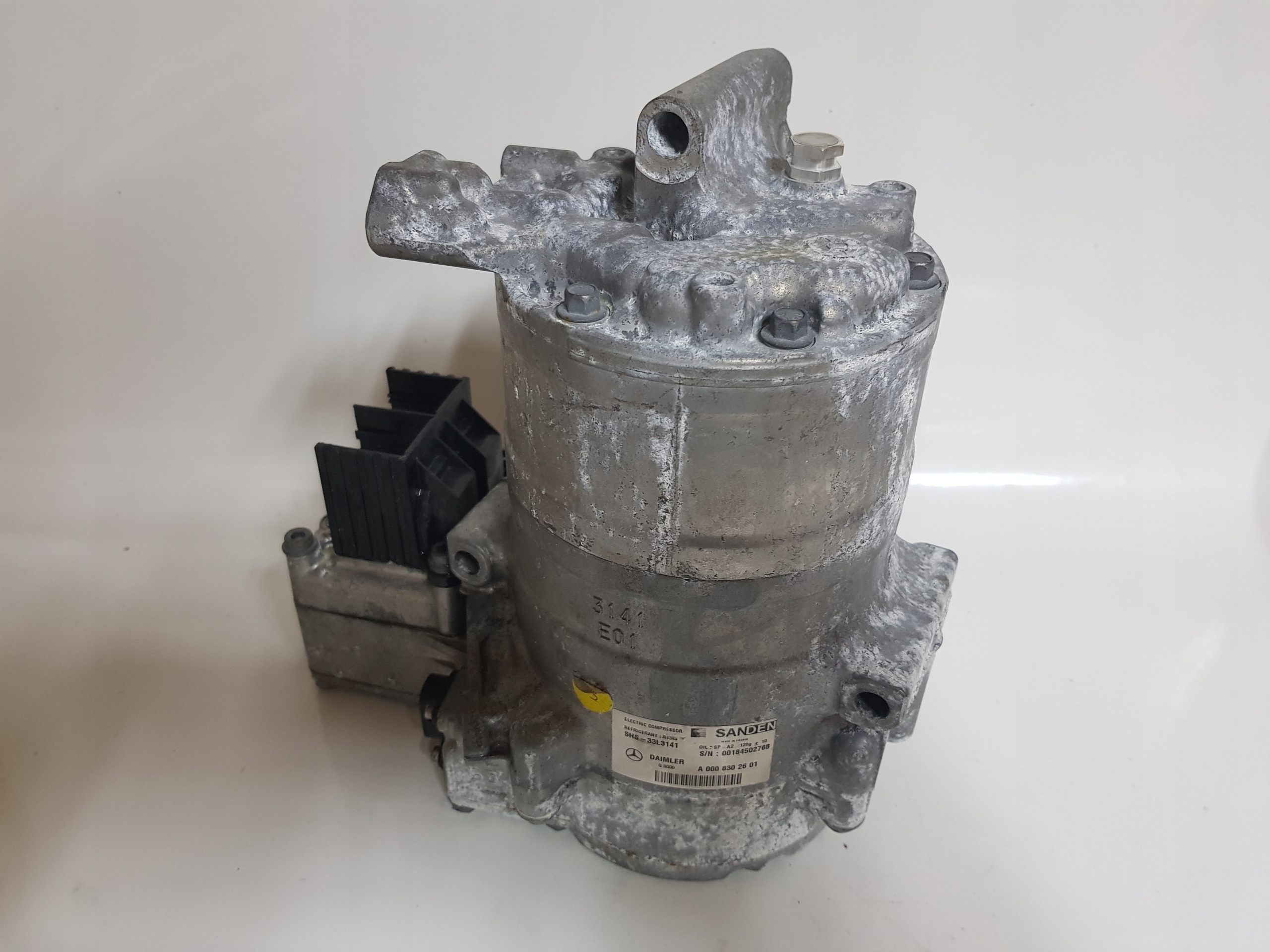 A0008302601 - Компрессор 0008302601 MERCEDES S Class W222