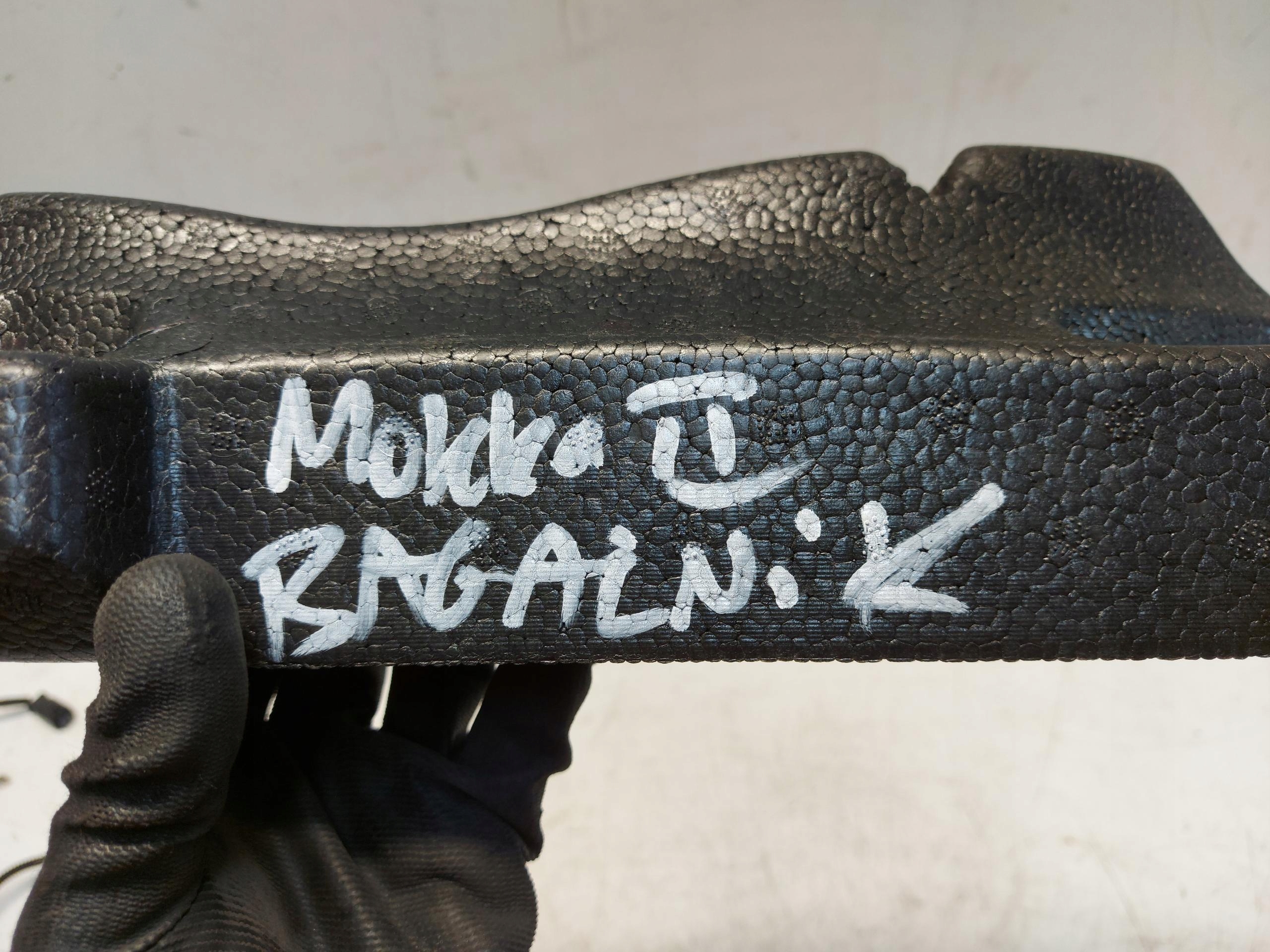 OPEL MOKKA B II polystirene boot 9820800880
