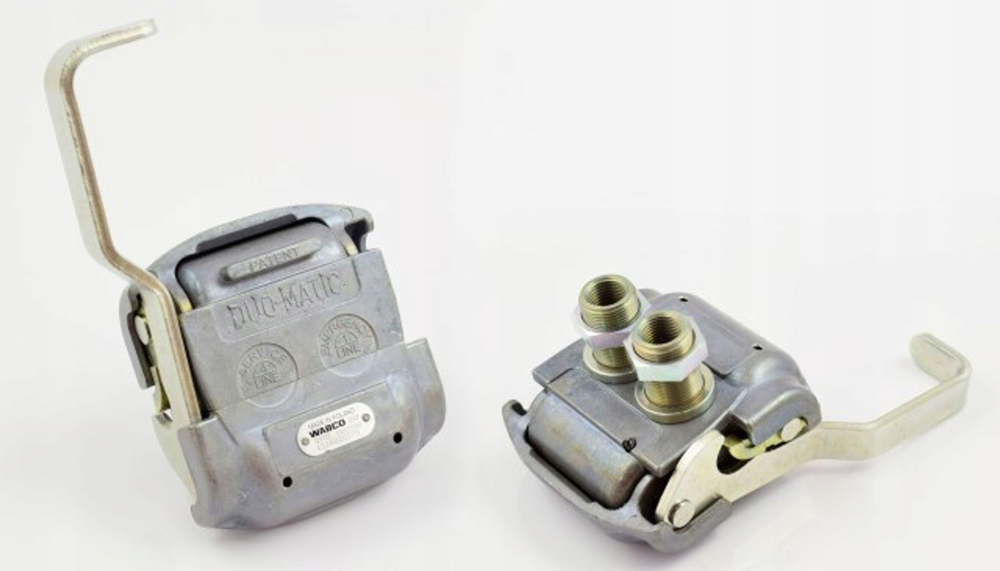 Konektory Pneum.duo Zásuvka M22Z/M16W Wabco