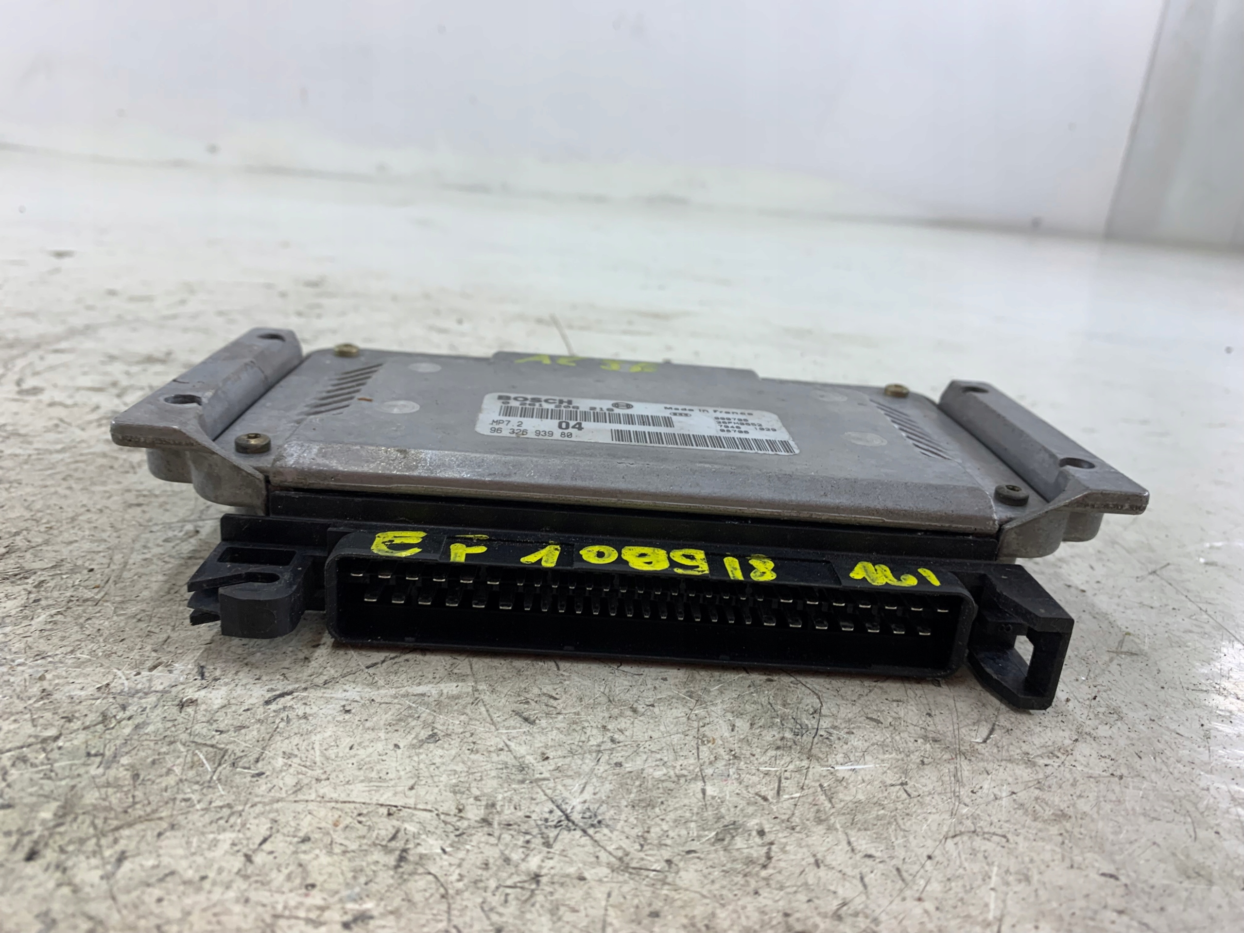CITROEN XSARA 1.6 unité de commande électronique uce moteur 9632693980