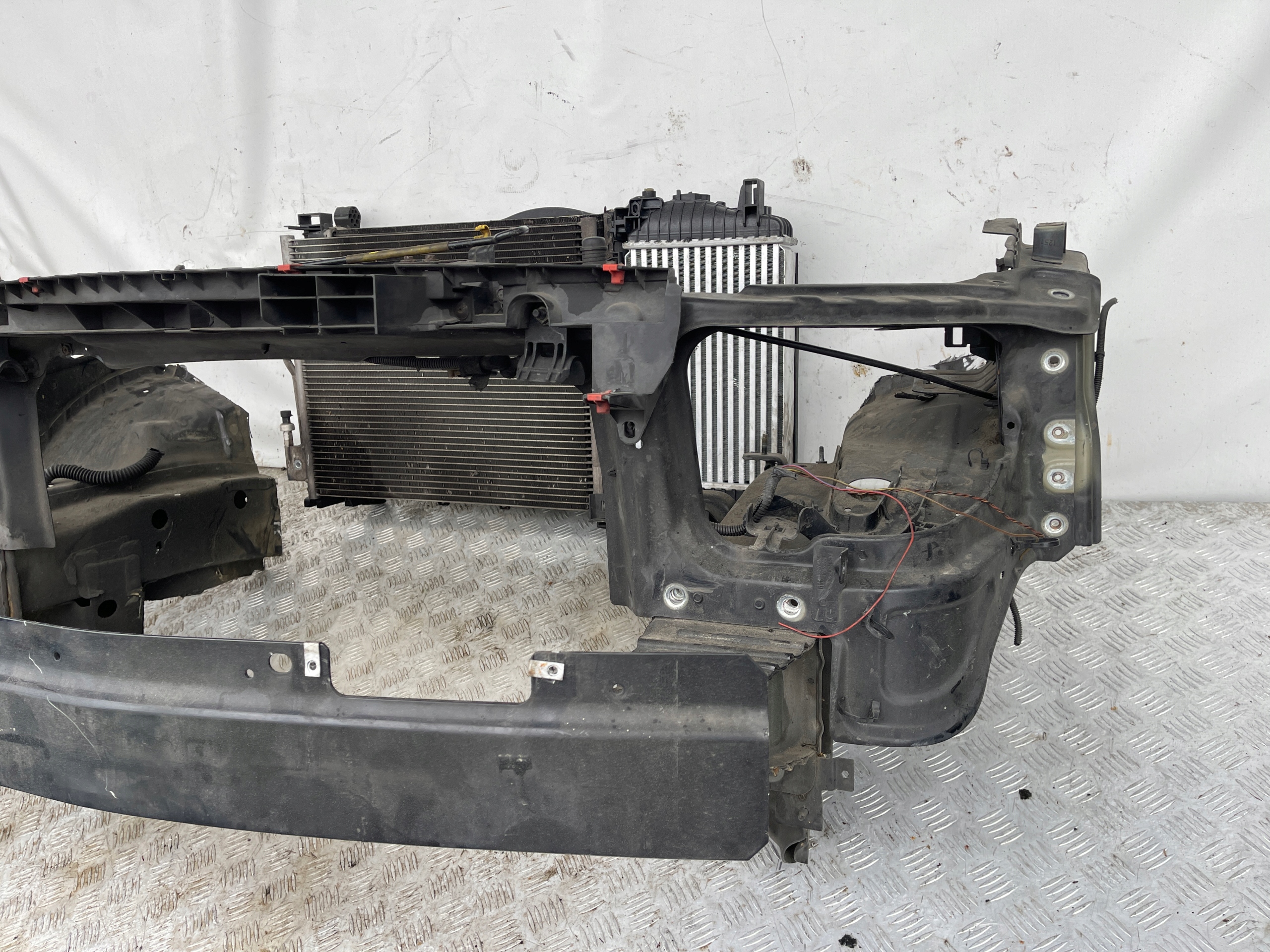 front body wall front radiator sider Opel Meriva B 2 10- 1.3 CDTI