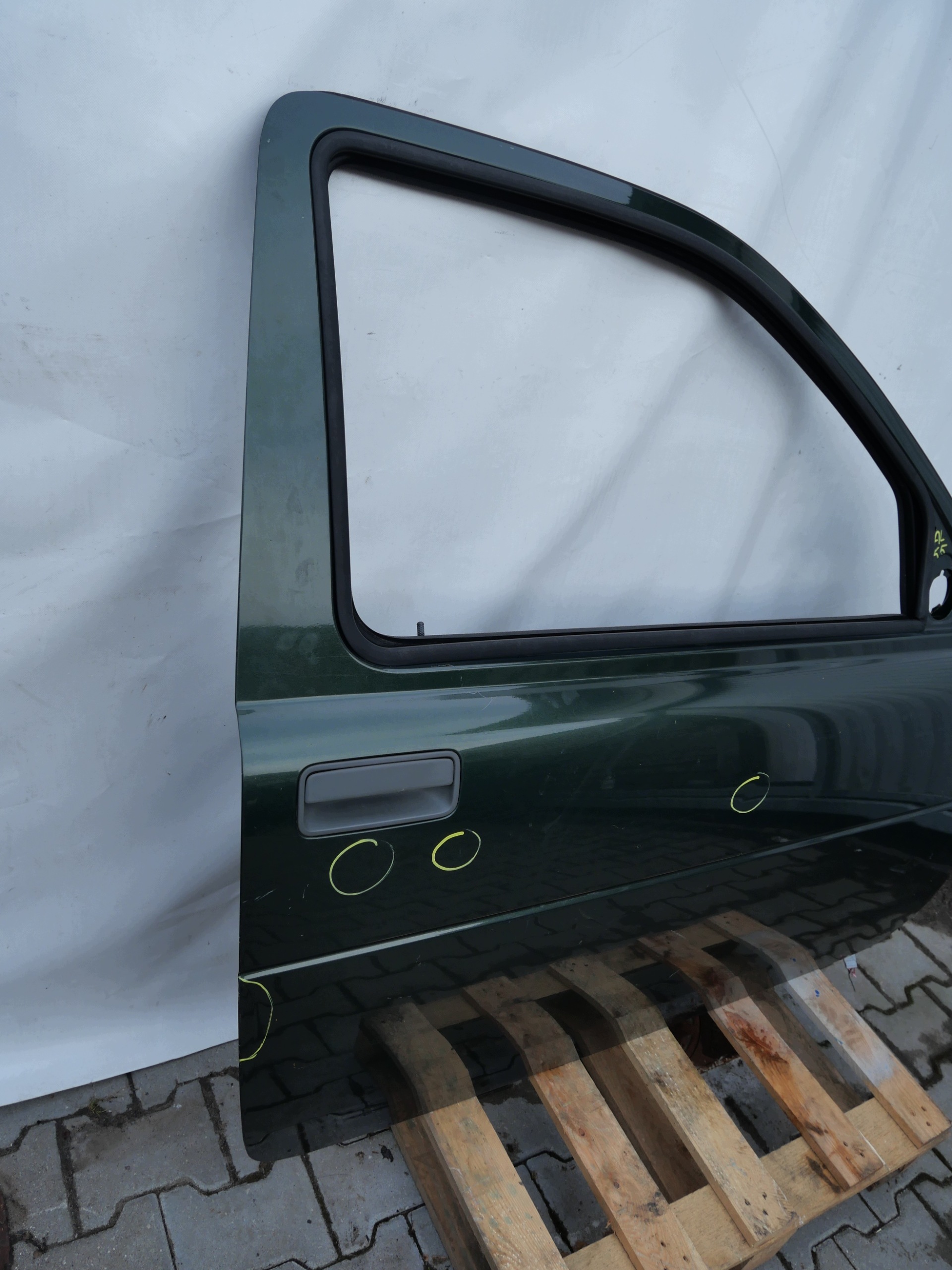 door LAND ROVER FREELANDER right front