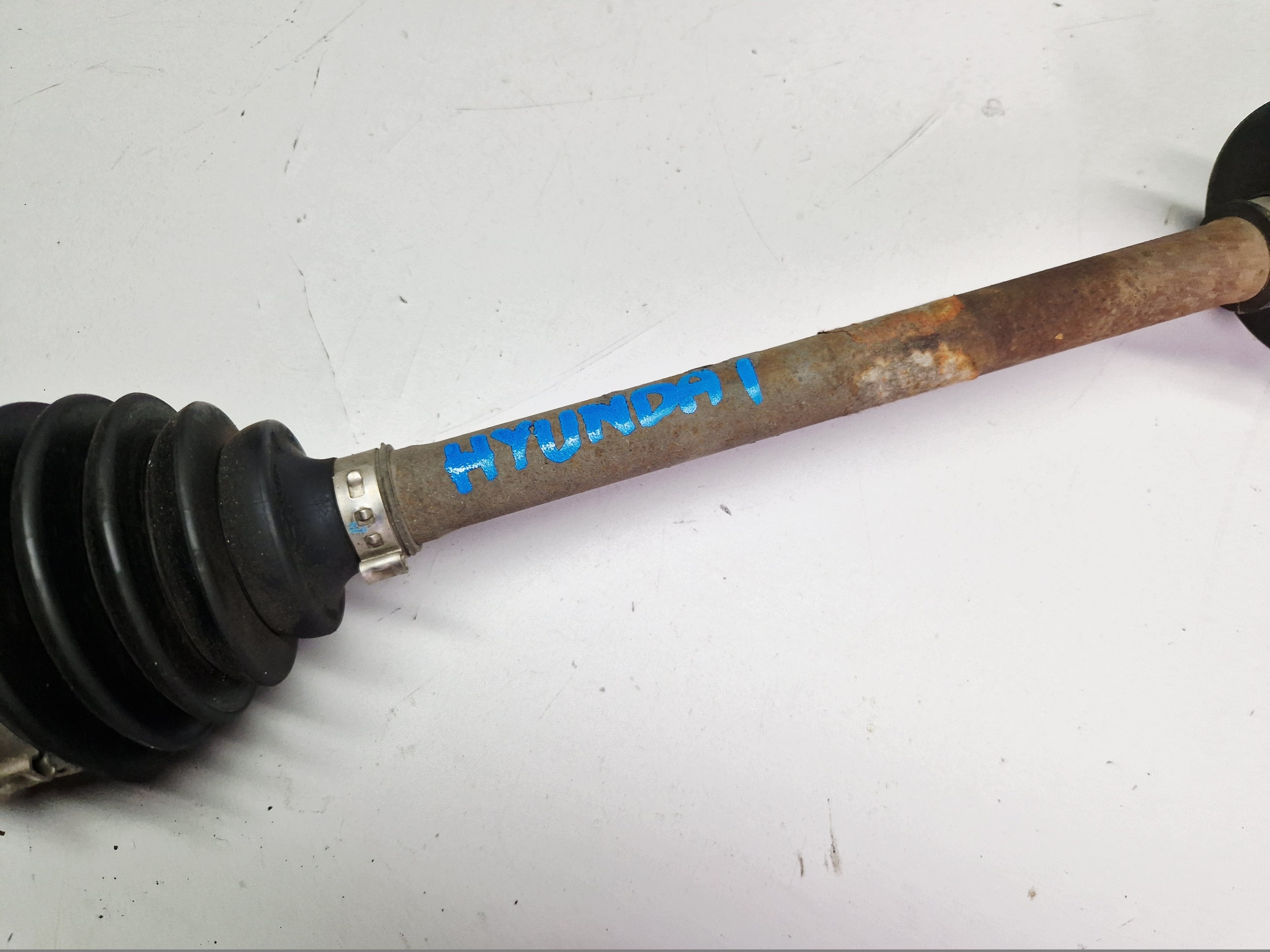 semi-axis short. left HYUNDAI I30 1 2009 year 1.4 petrol