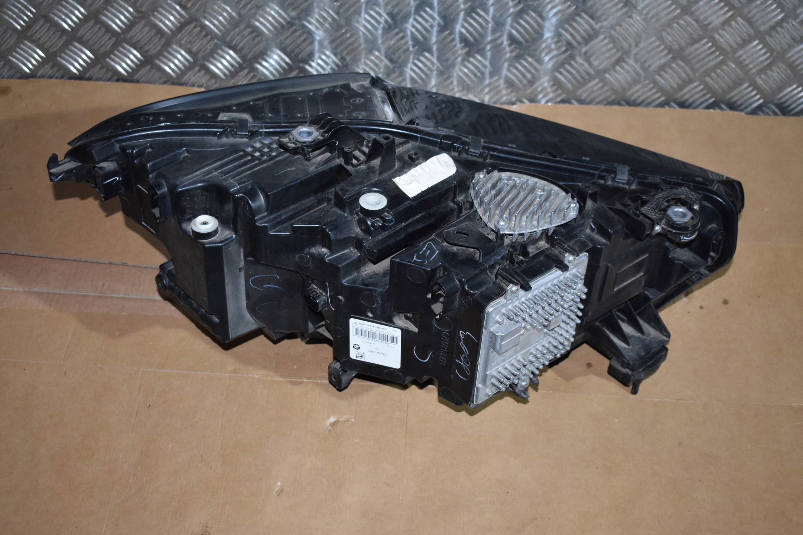 IDEALNA KPL. light front front left ADAPTIVE LED BMW G05 USA 1