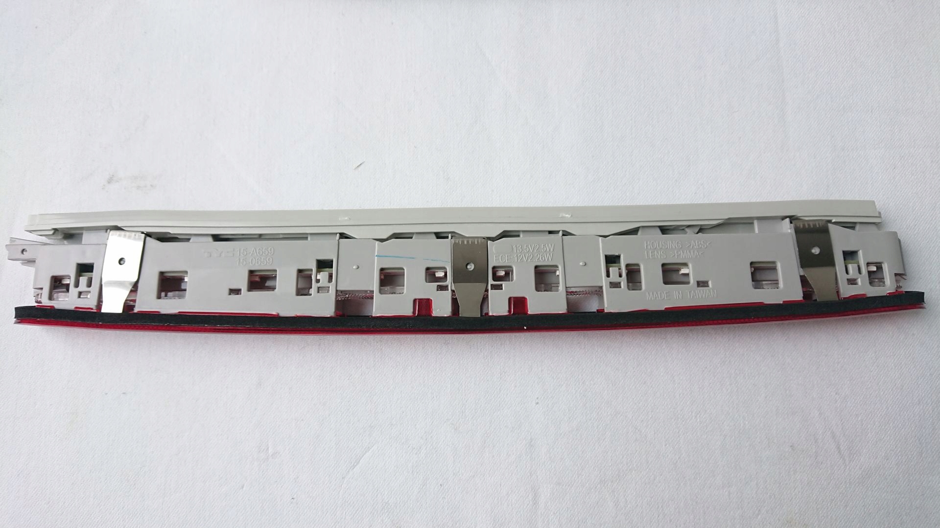 SWIATLO LAMPA STOP NOWA TYC AUDI A4 B7 AVANT Part manufacturer TYC