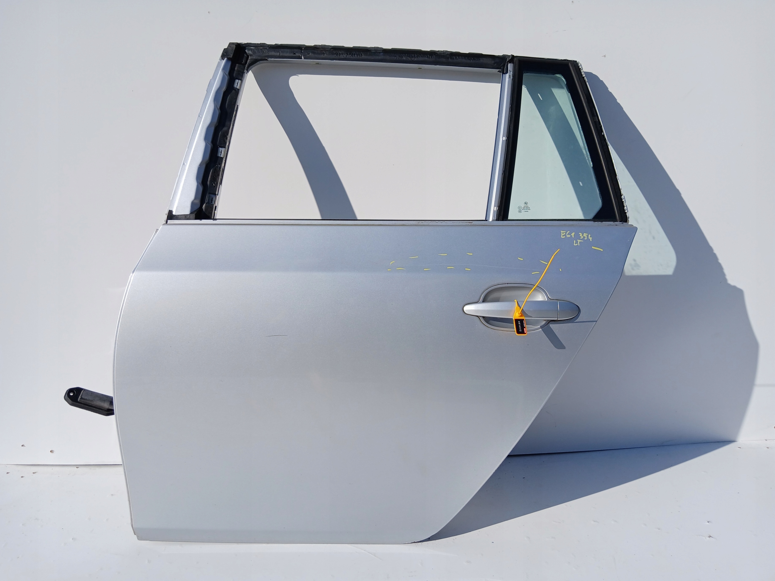 door left rear. rear part BMW E61 TITANSILBER .