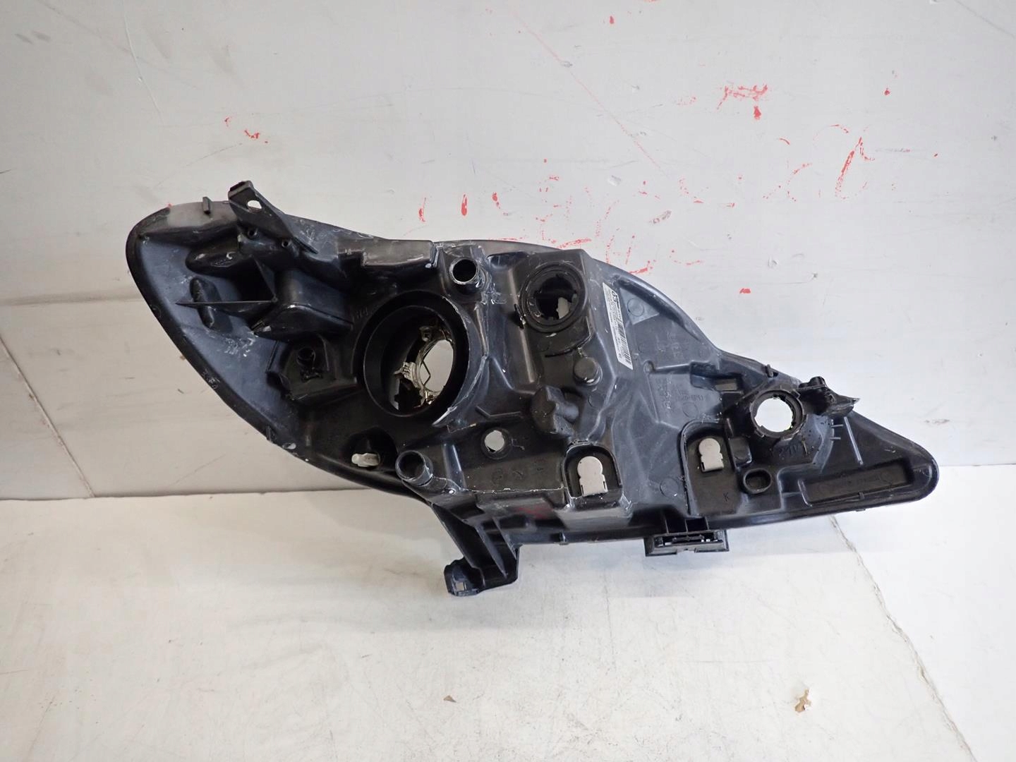 light front front left PEUGEOT 107 2005-2012 89032403