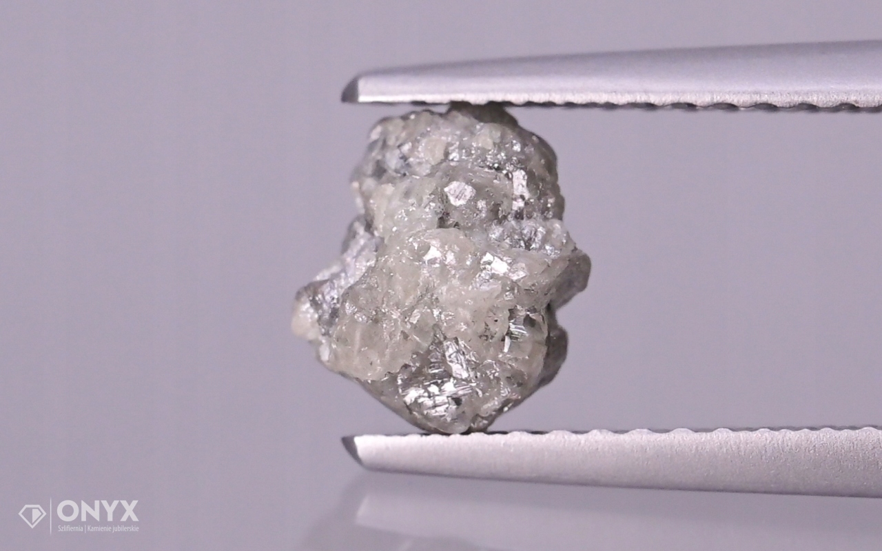 Diamant stříbrný hrudkující 7x6 mm