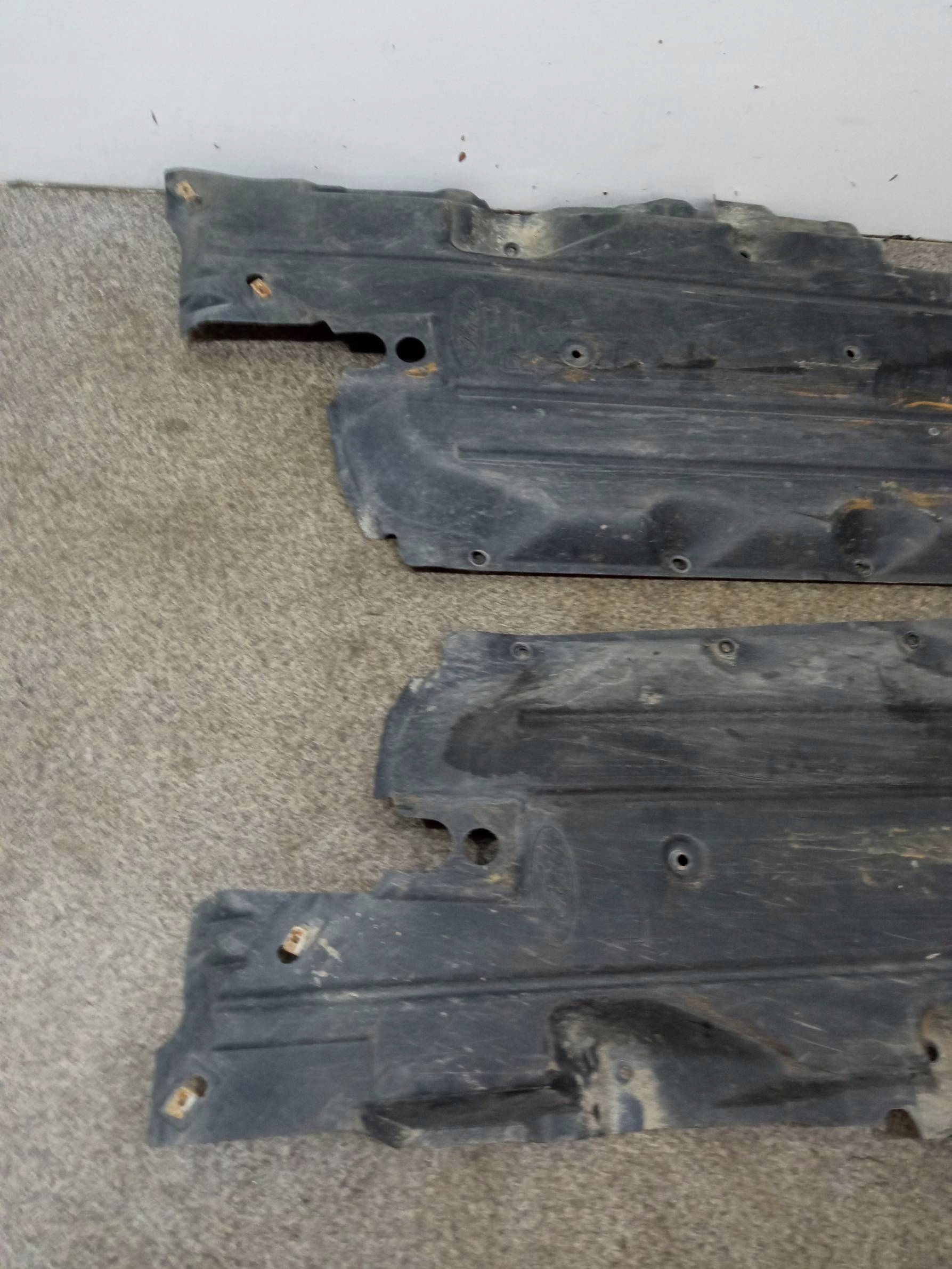 cover chassis left right KPL Ford Transit Courier and (2014- )