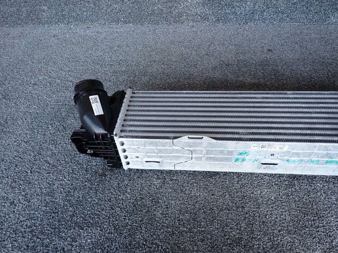 BMW G11 G12 7 G30 G31 5 intercooler