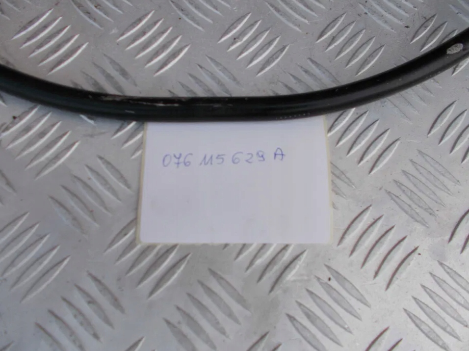 Volkswagen CRAFTER 2.5TDI miarka bagnet olio 076115629A OEM