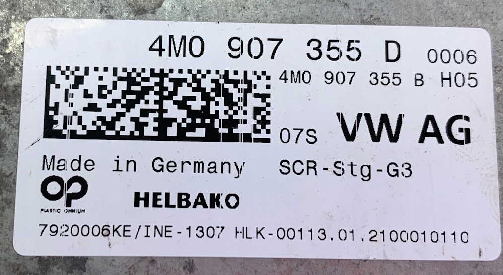 AUDI Q7 Q5 A4 A5 MODUŁ STEROWNIK ADBLUE 4M0907355D Producent części Audi OE
