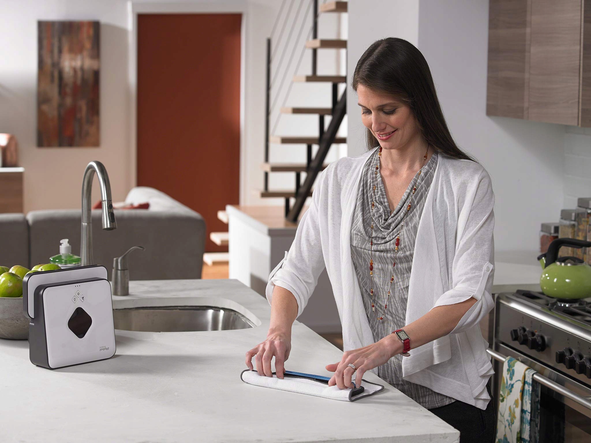 Robot mopujący sprzątający iRobot Braava 390 Turbo Moc 240 W