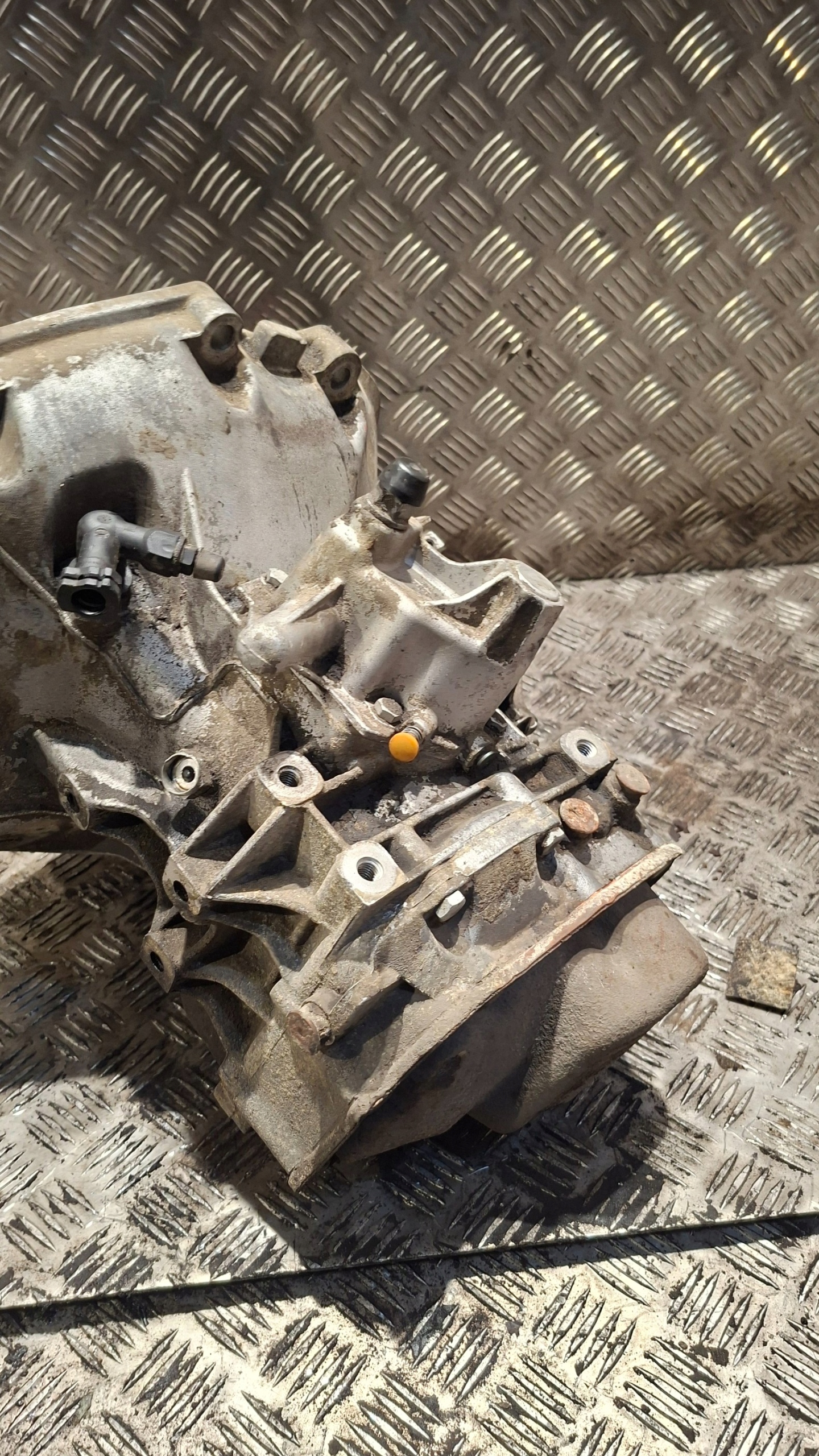 getriebe OPEL CORSA C 1.0 F13C394