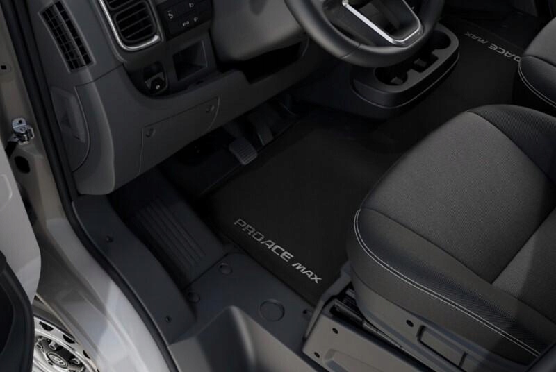 Toyota Proace Max Velúrový koberec PZ4L1-H9352 Oe