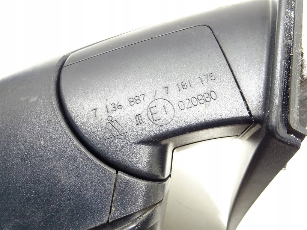 LUSTERKO PRAWE BMW X5 E70 06-13 Podgrzewanie tak