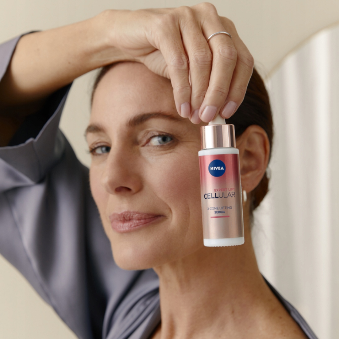 NIVEA CELLULAR EXPERT LIFT Serum do twarzy na zmarszczki liftingujące 30 ml Typ skóry Do wszystkich typów skóry