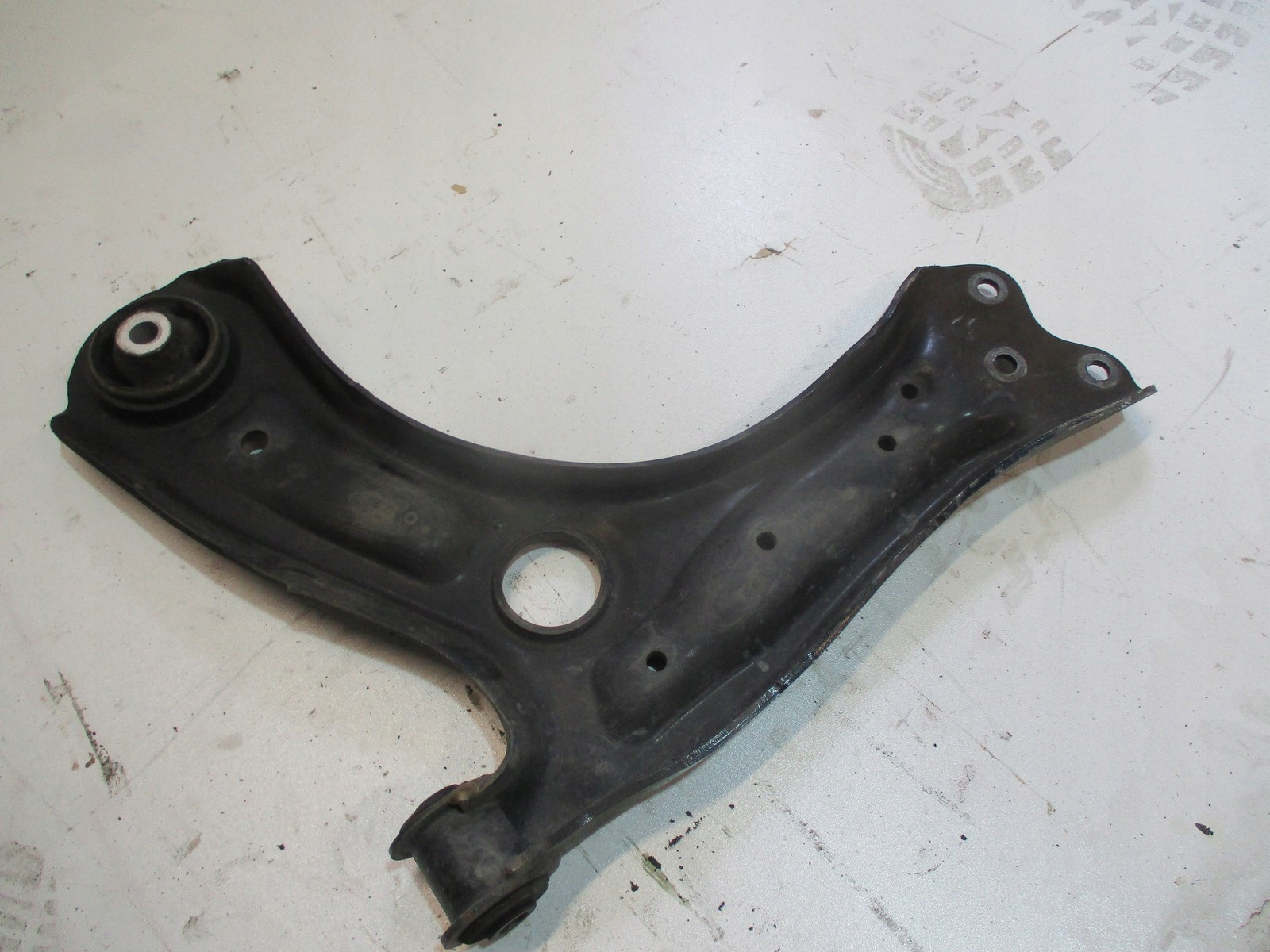 arm front SEAT IBIZA 6J0 right