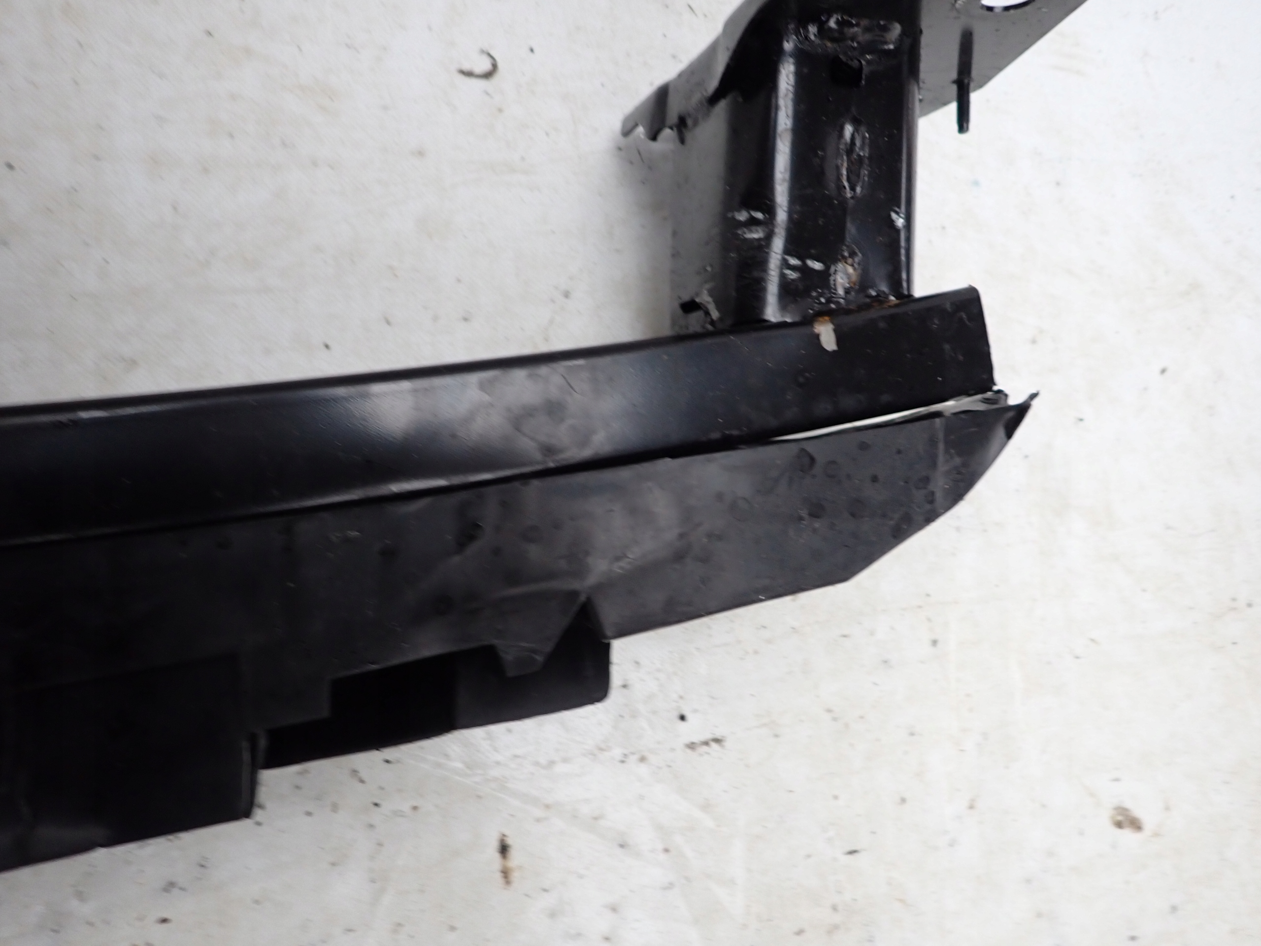 RENAULT CLIO V 2019- sider front front ABSORBER 620910057R