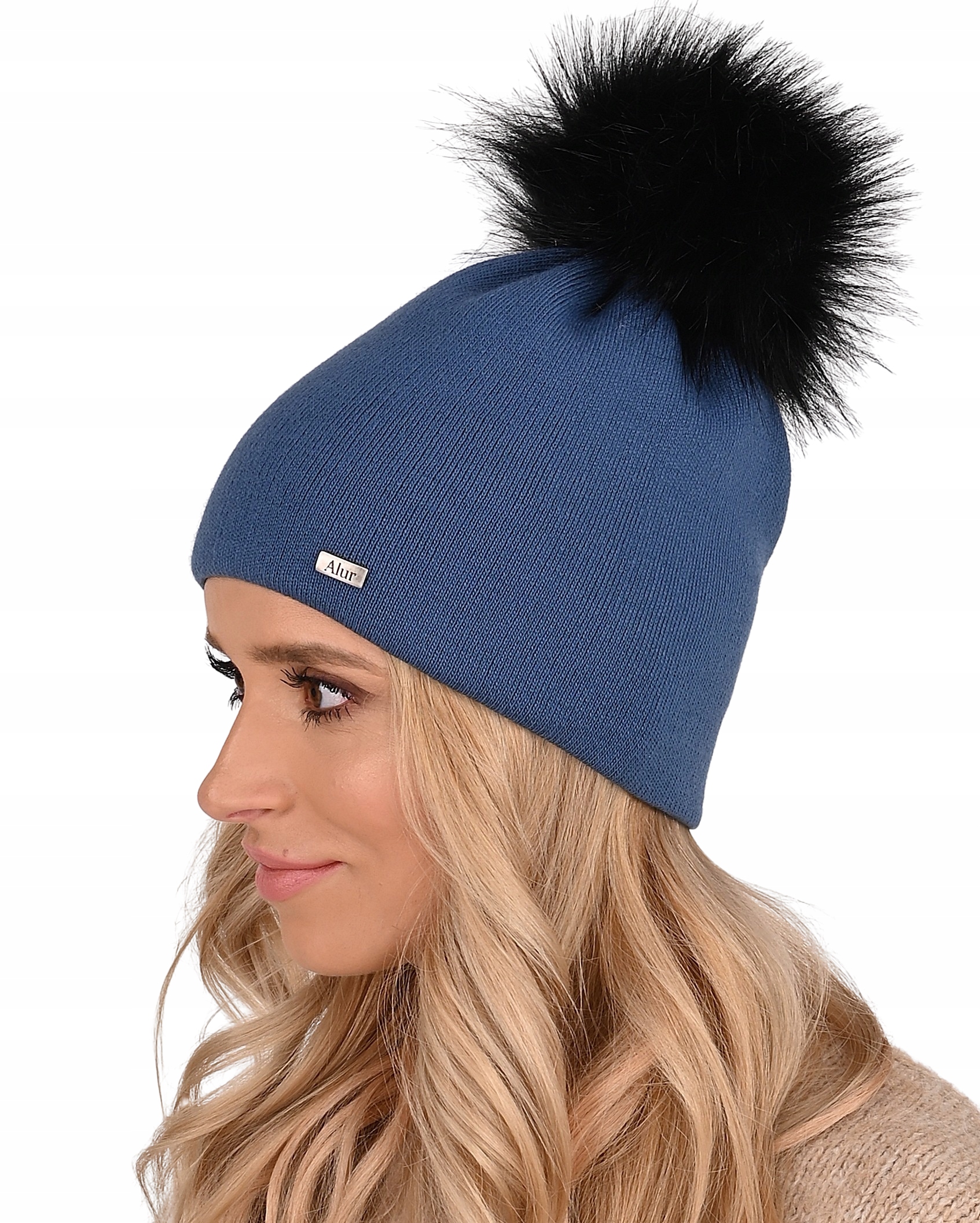 

Gładka ciepła Czapka z dużym pomponem Jeans A13