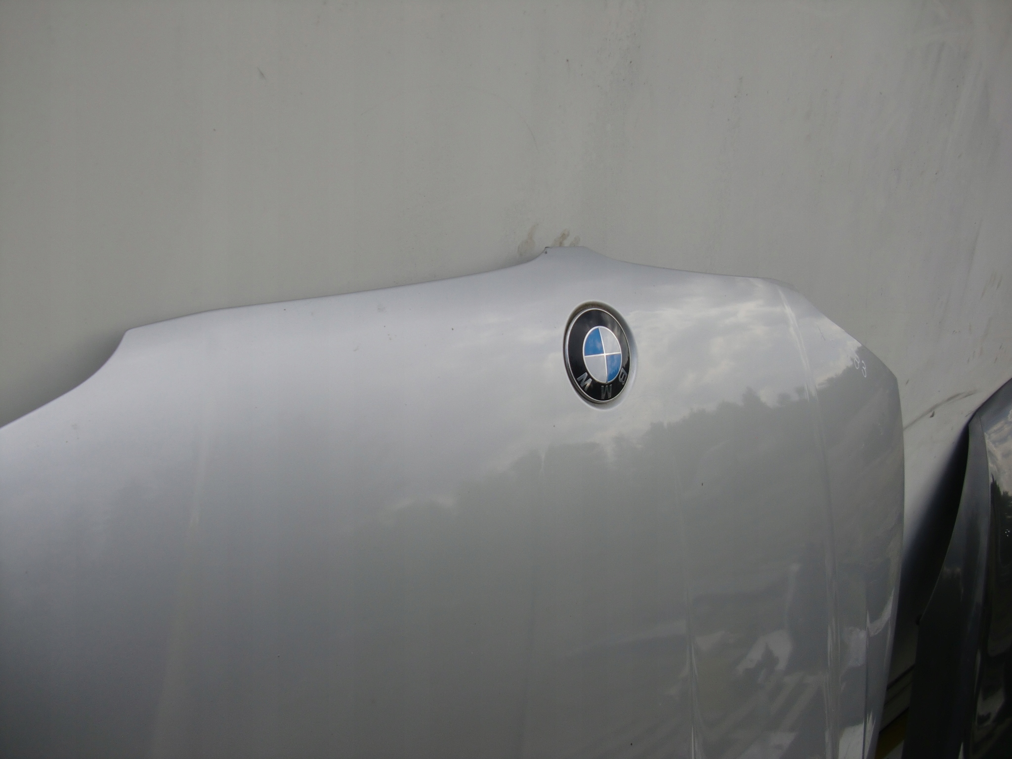 BMW X3 E83 cofano SREBRNA