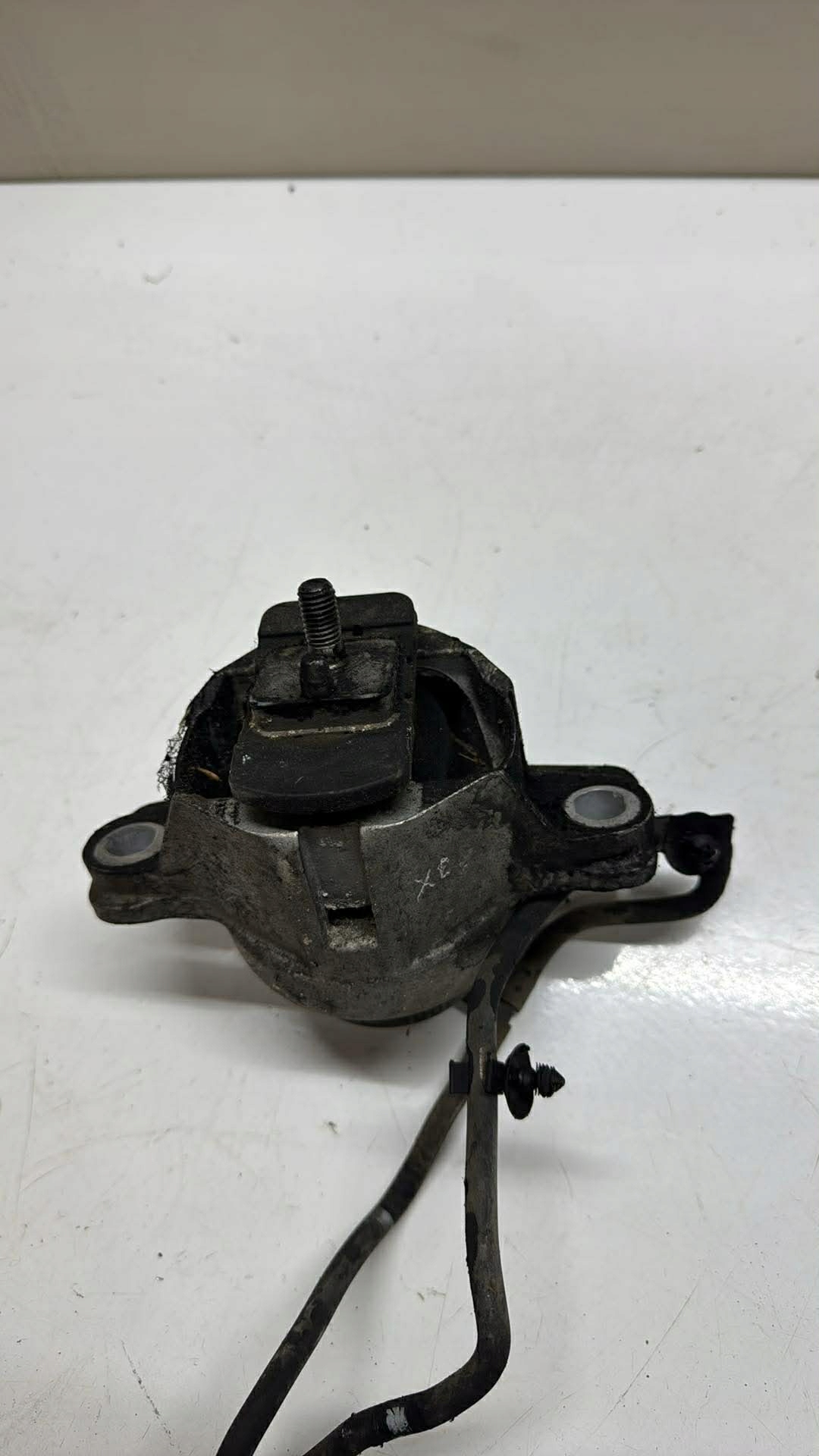 engine mount JAGUAR XE X760 GX73-6A003-KA