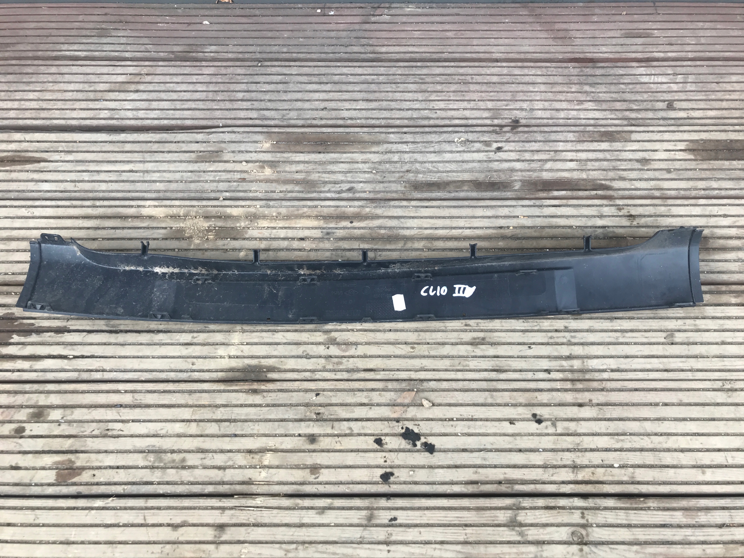 modanatura Paraurti Anteriore CLIO II 8200271900