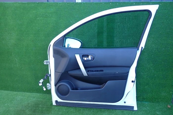 NISSAN QASHQAI and 06-13 door right front front