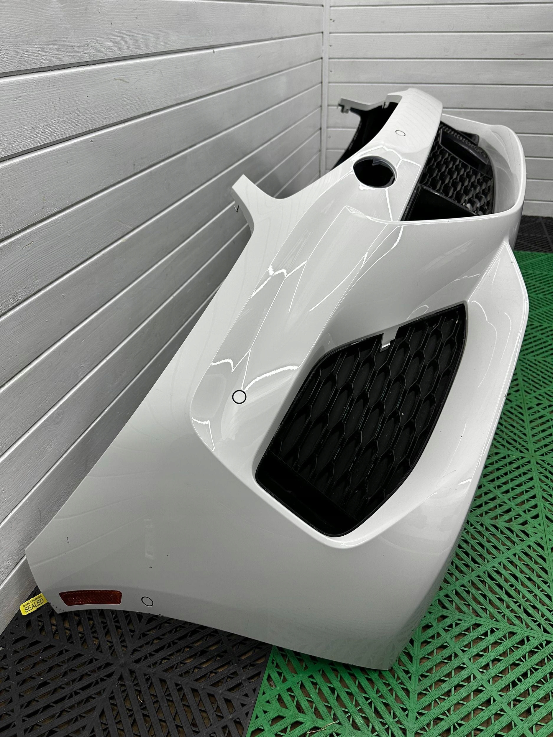 front bumper front BMW 8 G14 G15 G16 USA