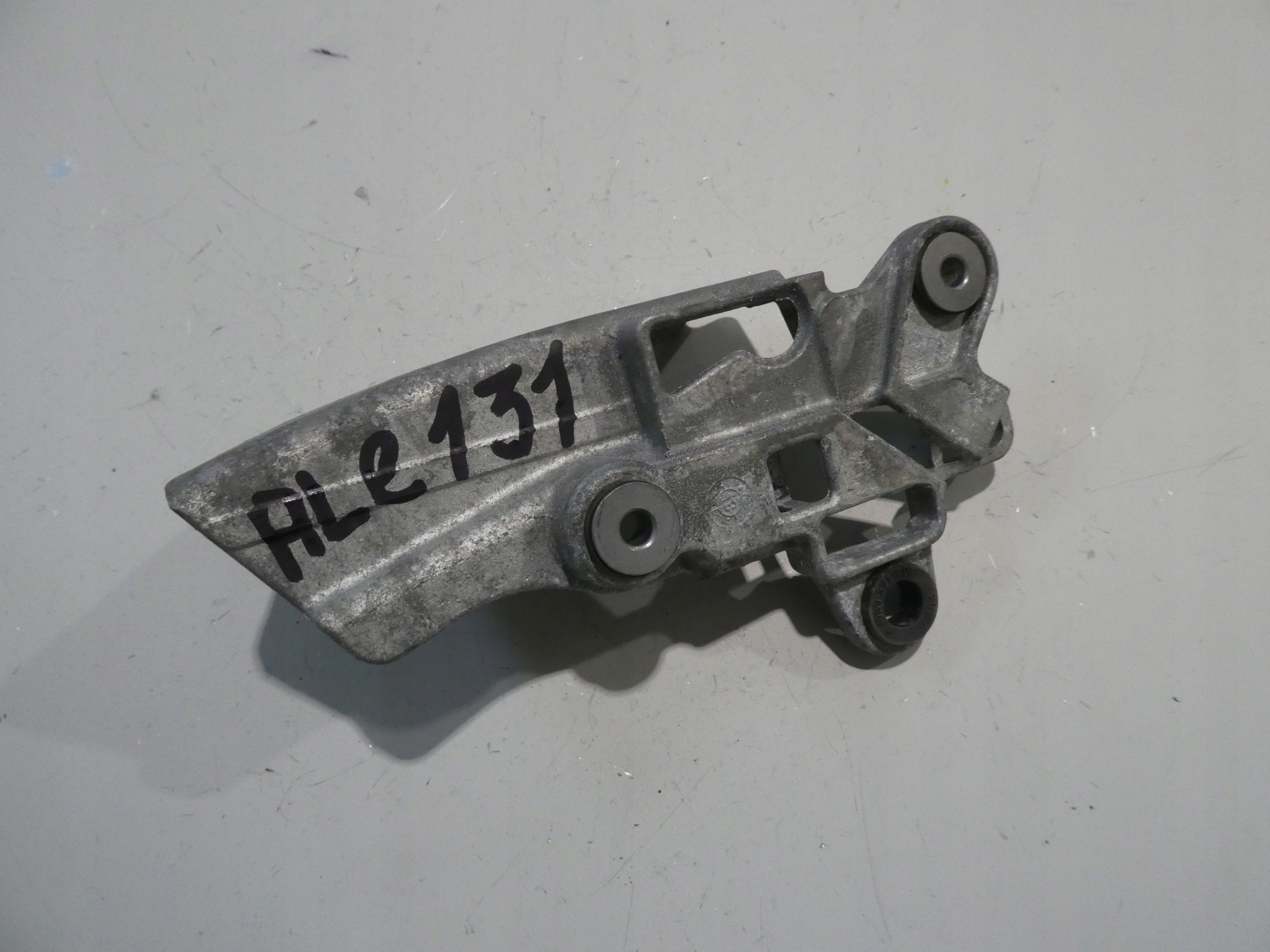 VW T6 Poignée Support plaque 0BT321396