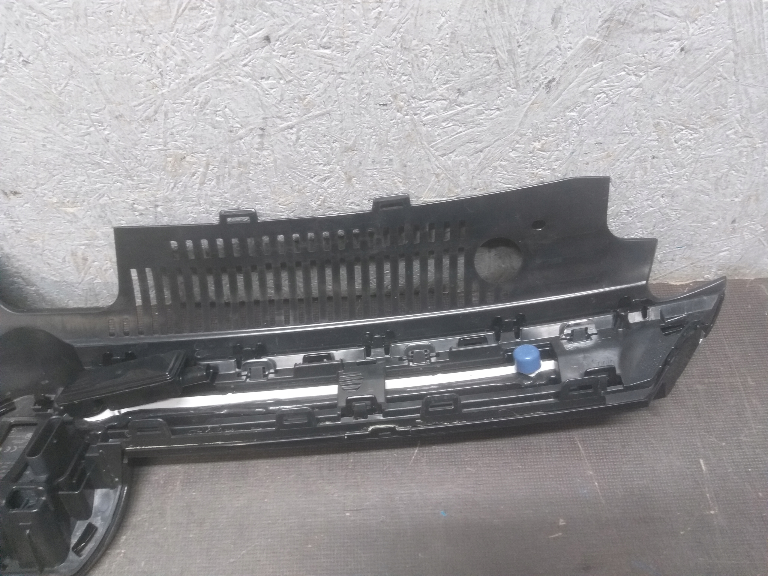 maska RADAR VW GOLF 8 VIII LED 5WA907561