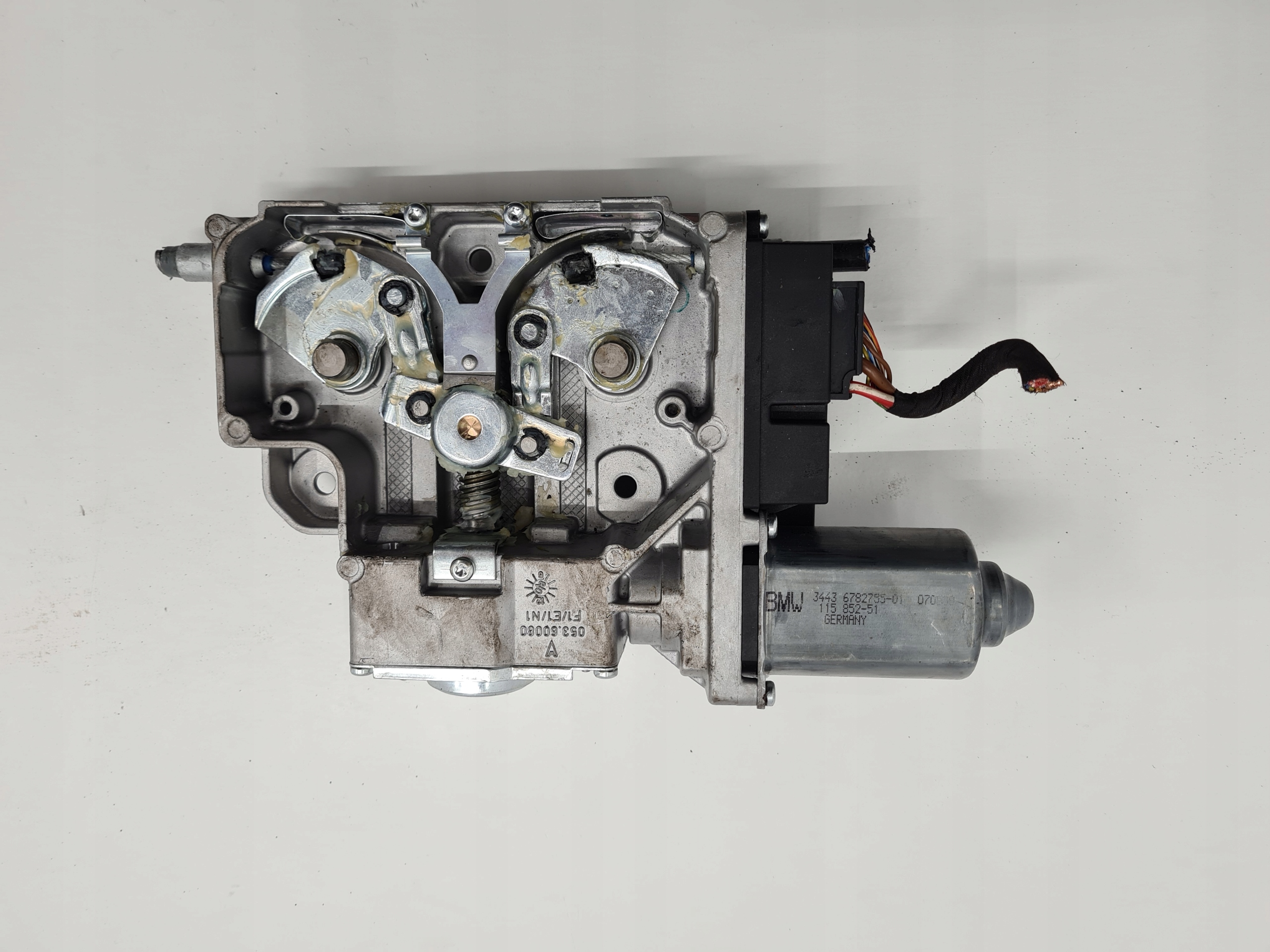 BMW 7 E65 LCI механизм ручного тормоза 6782755