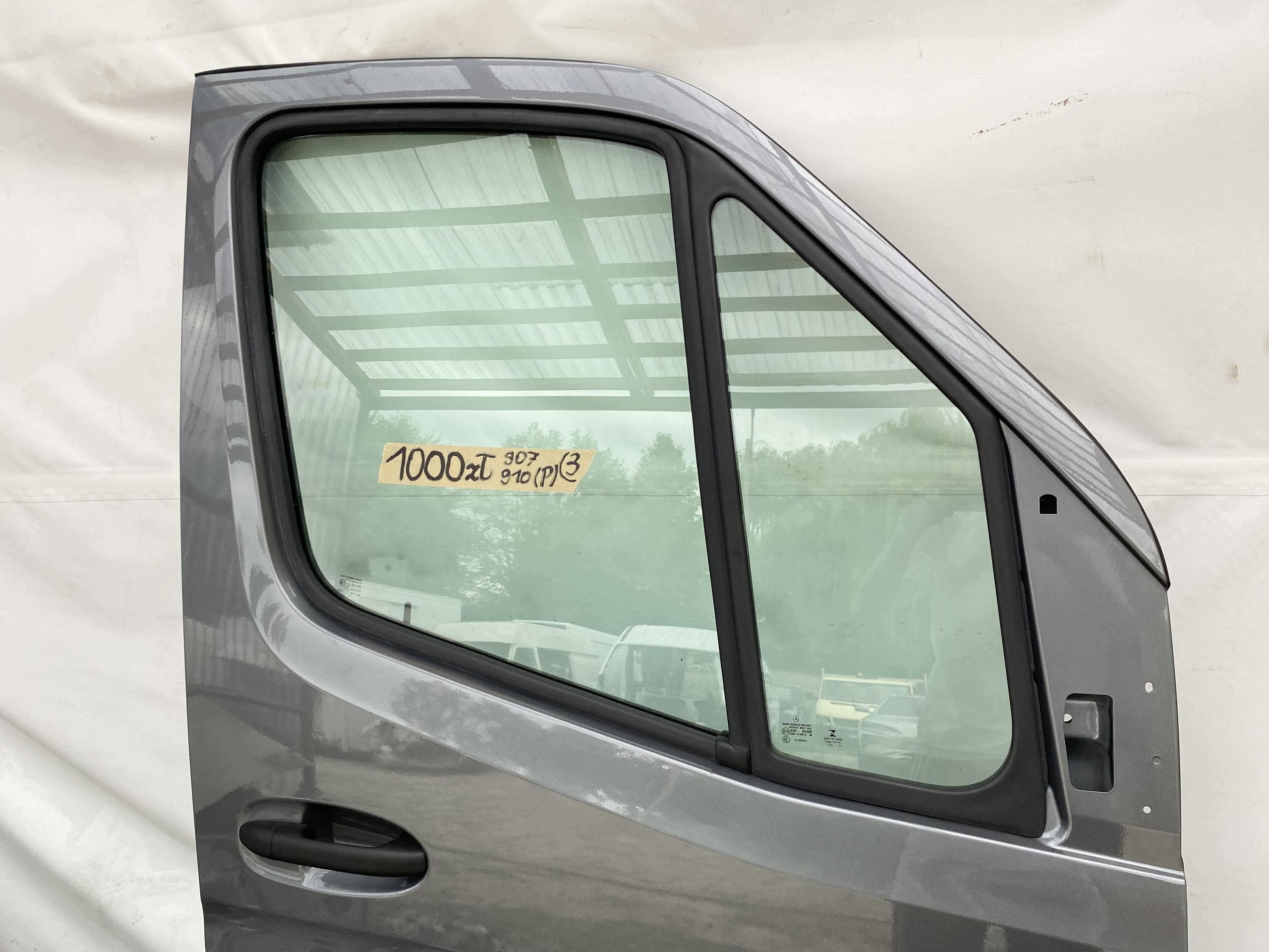 SPRINTER 907 910 17- door front right SZARE ORYGINALNE right front