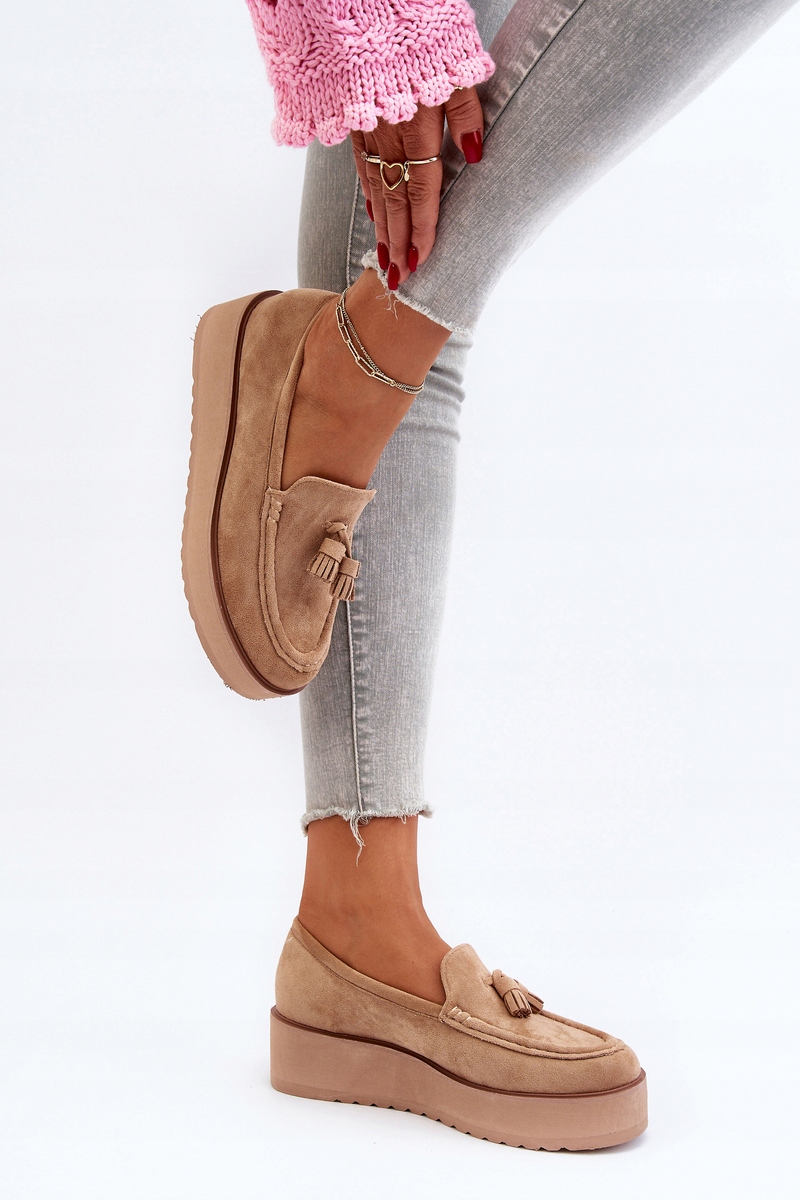 MOKASYNY DAMSKIE NA PLATFORMIE Z FRĘDZLAMI BRĄZOWE 40 Kolor brązowy