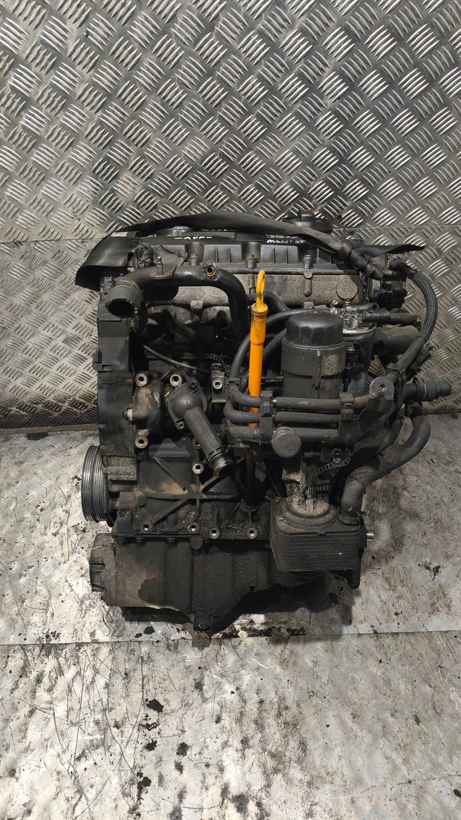 engine unprotected pillar VW PASSAT B5 1.9TDI 2003r -AVF