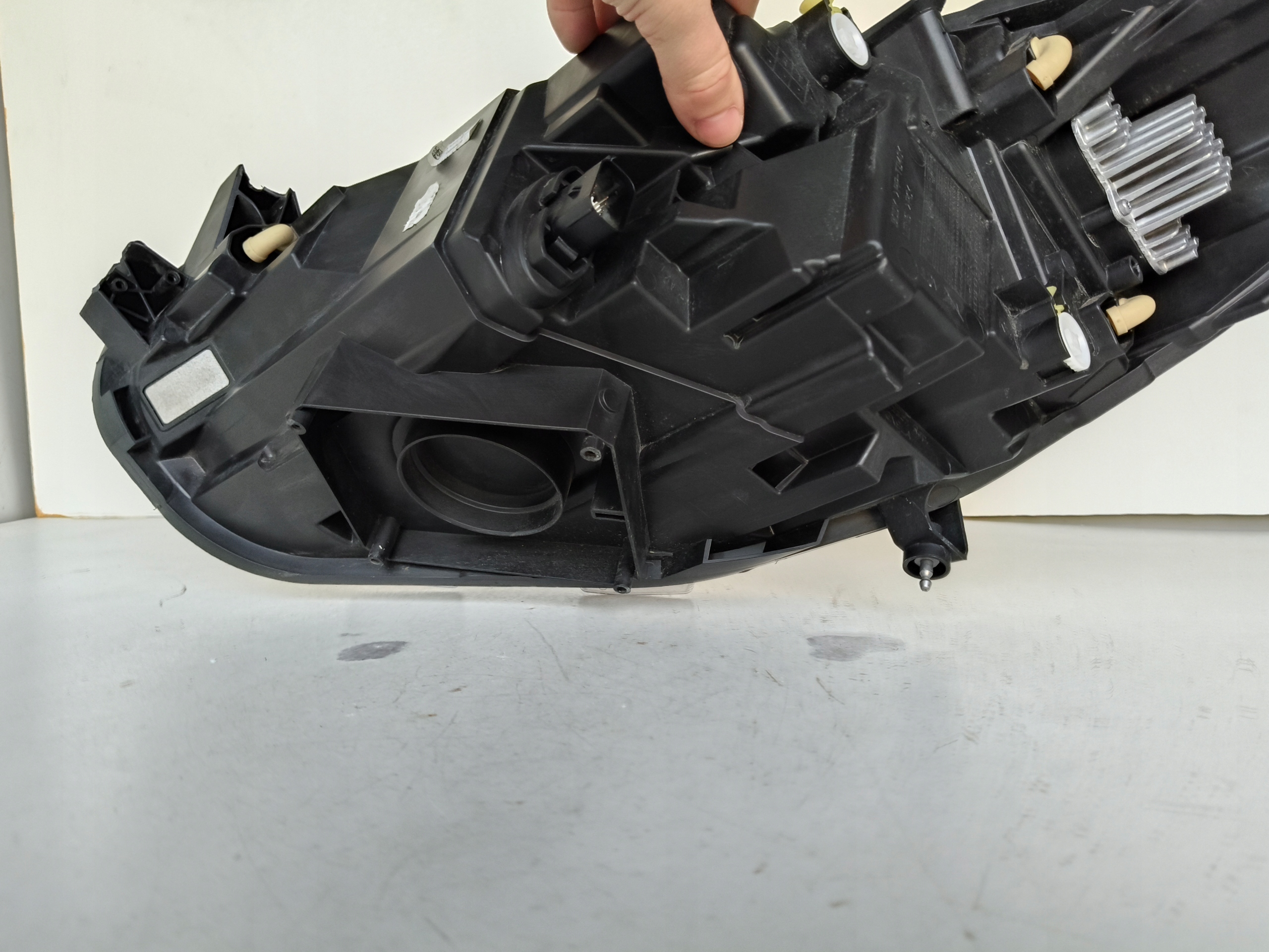 light right REFLEKTOR FORD FIESTA MK8 21- LIFT FULL LED