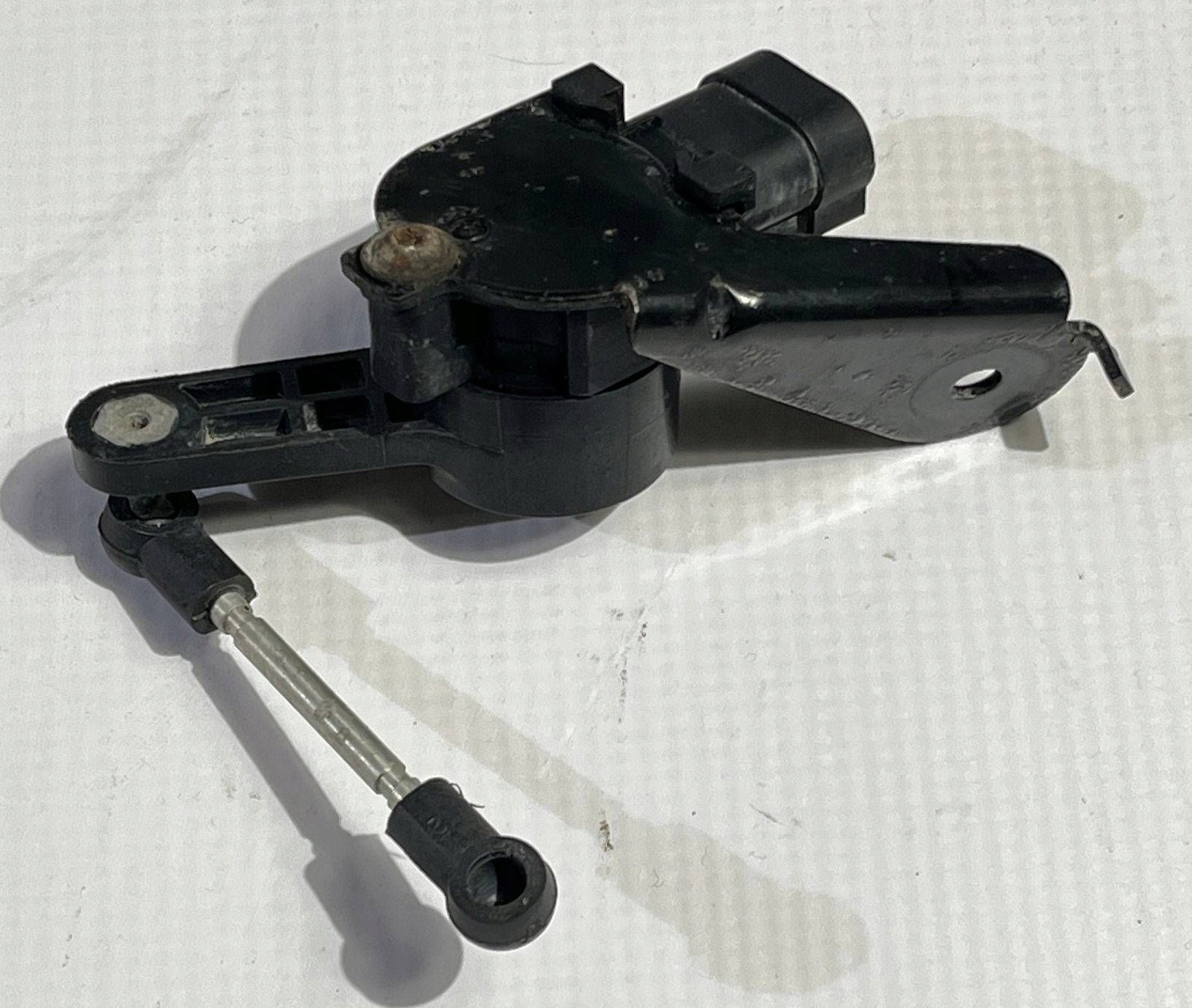 sensor poziomowania front right springing of the lights Dodge RAM 1500 2019