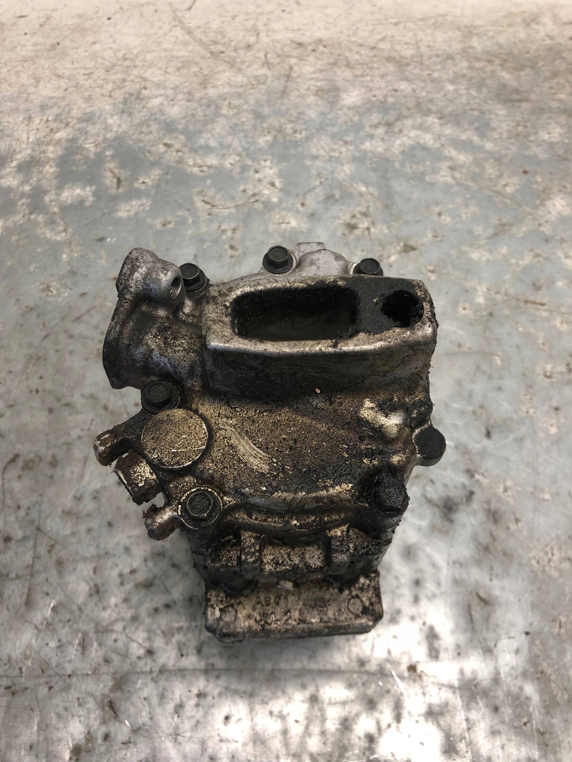 compressor compressor; of the air conditioning OPEL KARL 94551797