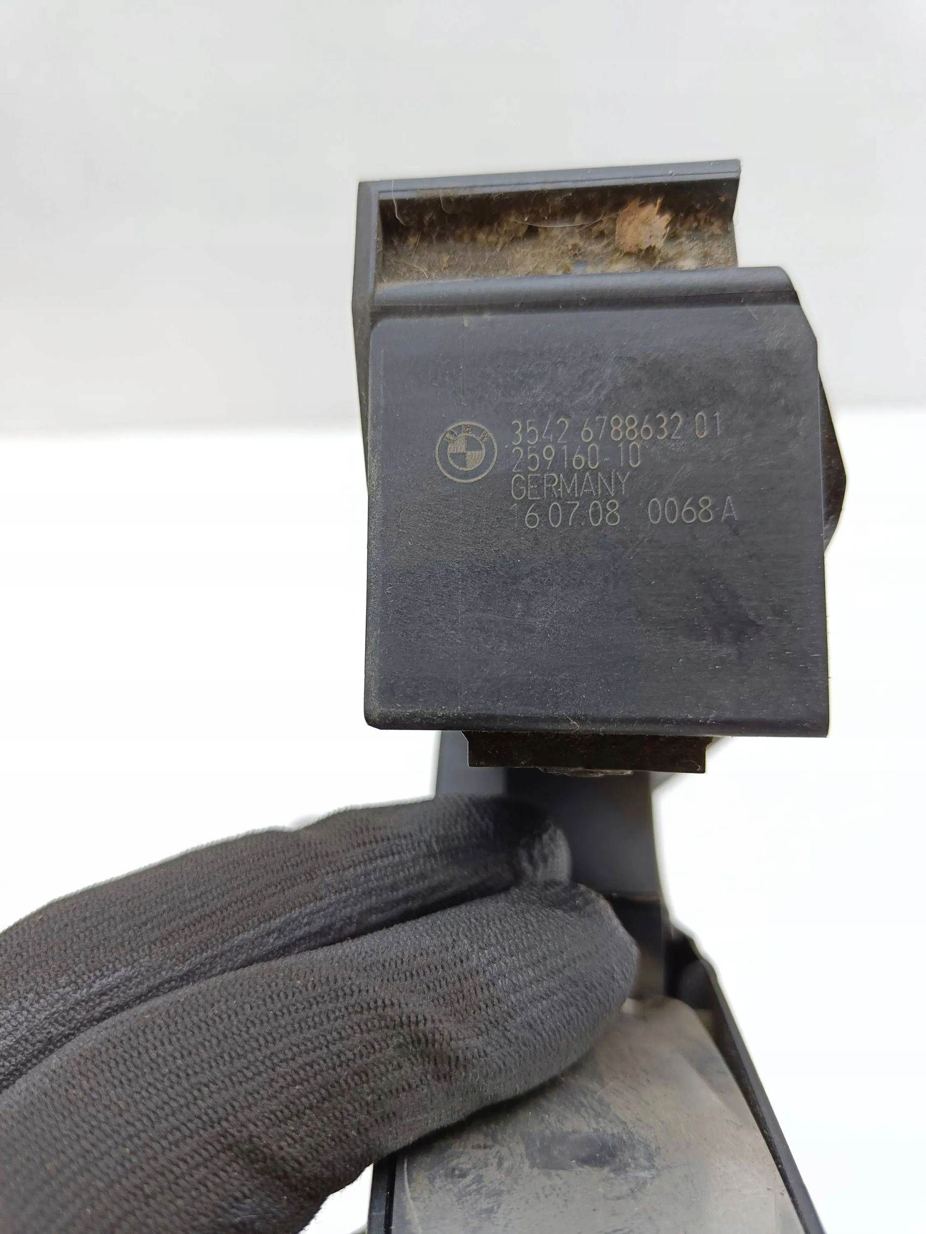 BMW 3 E90 E91 2008 педаль газа / ускорения