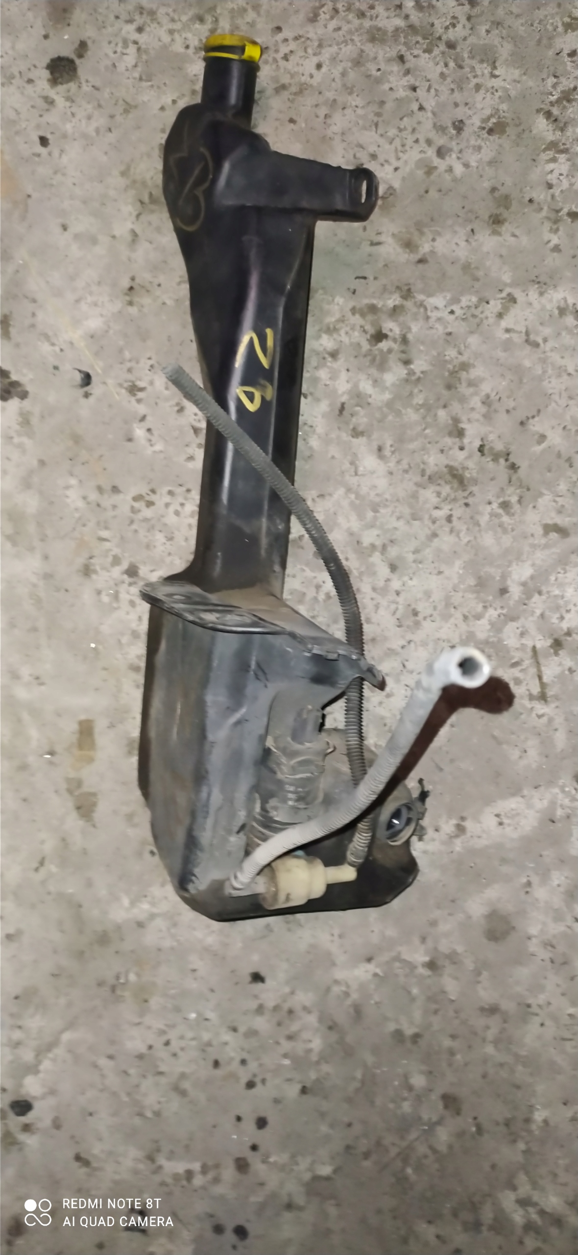 ZAFIRA B БАЧОК ОМИВАЧА 13145448 НАСОС