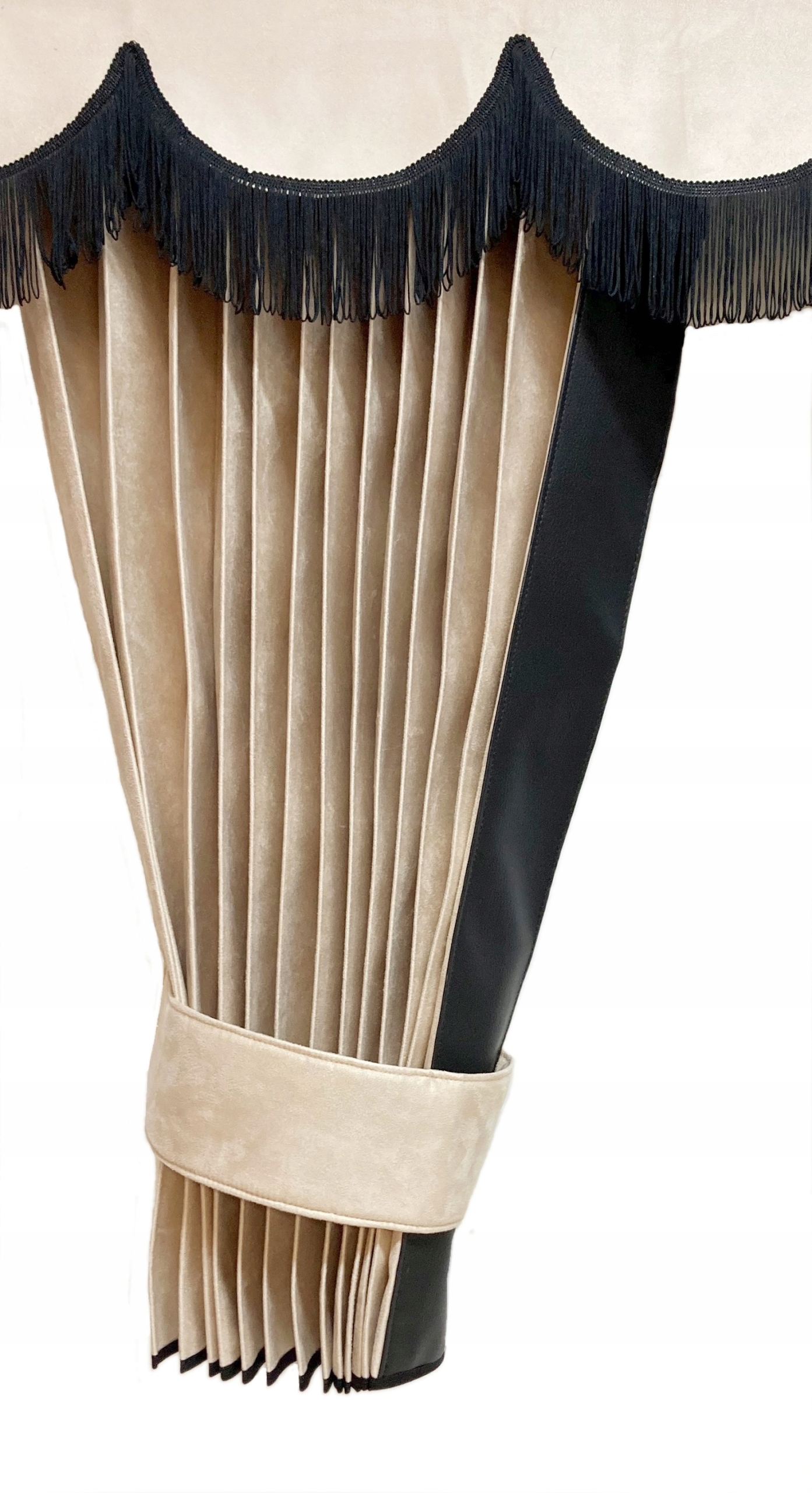 ZASLONY FIRANY PLISOWANE TIR SCANIA S OD 2017 ROKU EAN 36707931438876