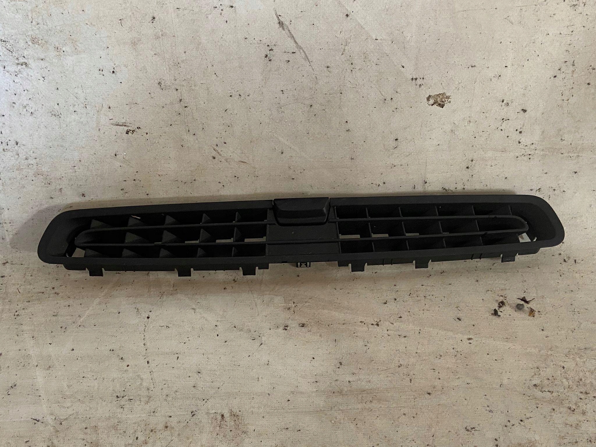 AUDI Q7 4M central grid air conditioning devices sensor of the dashboard 4M1819632